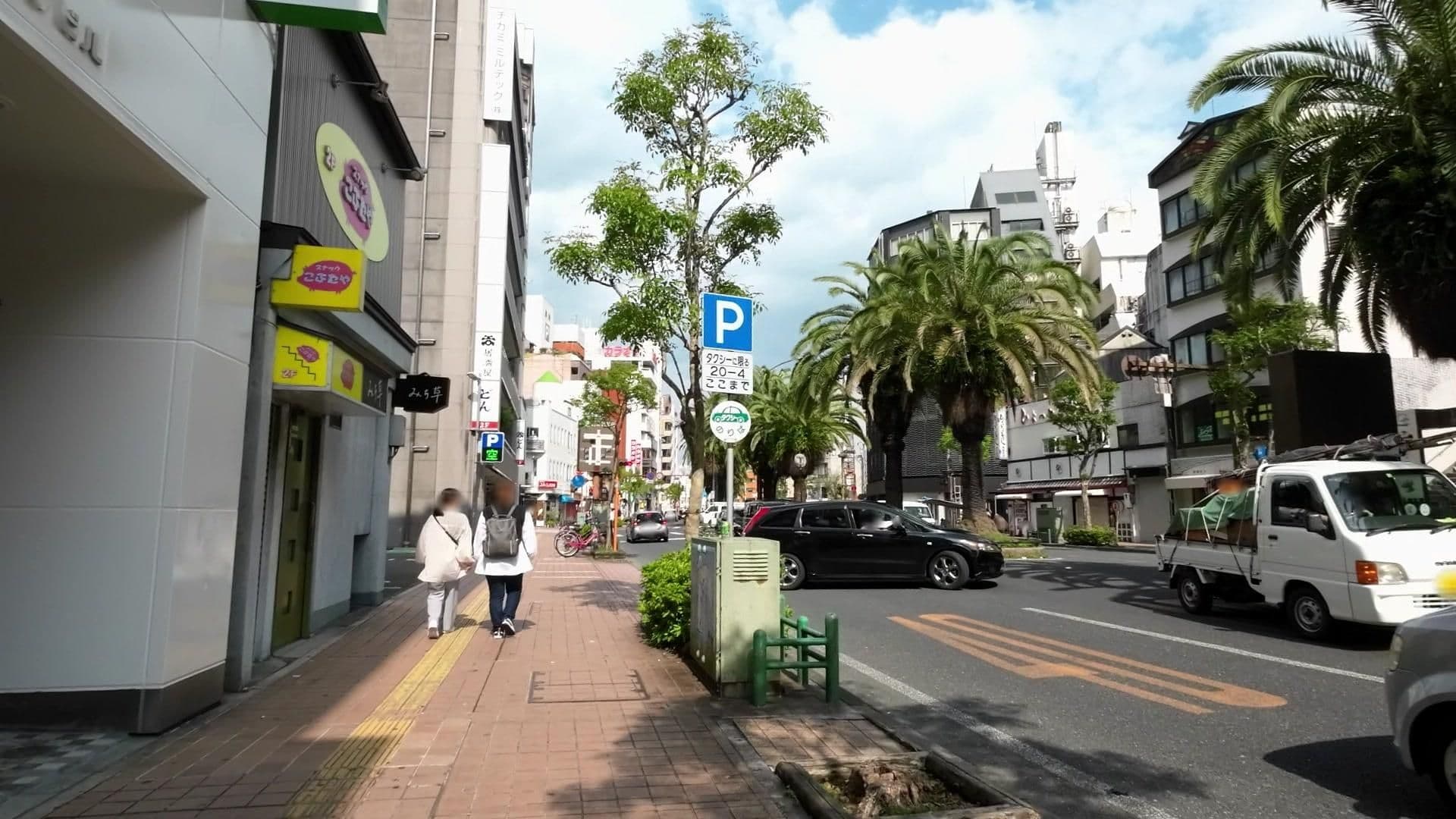 Street view near ブライトパークホテル, Kochi — © drivephotograph (CC BY-SA · Mapillary)