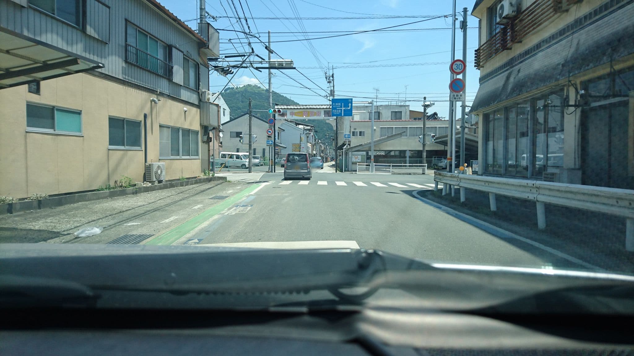 Street view near 松楽旅館, Ōzu — © tsuruhama (CC BY-SA · Mapillary)