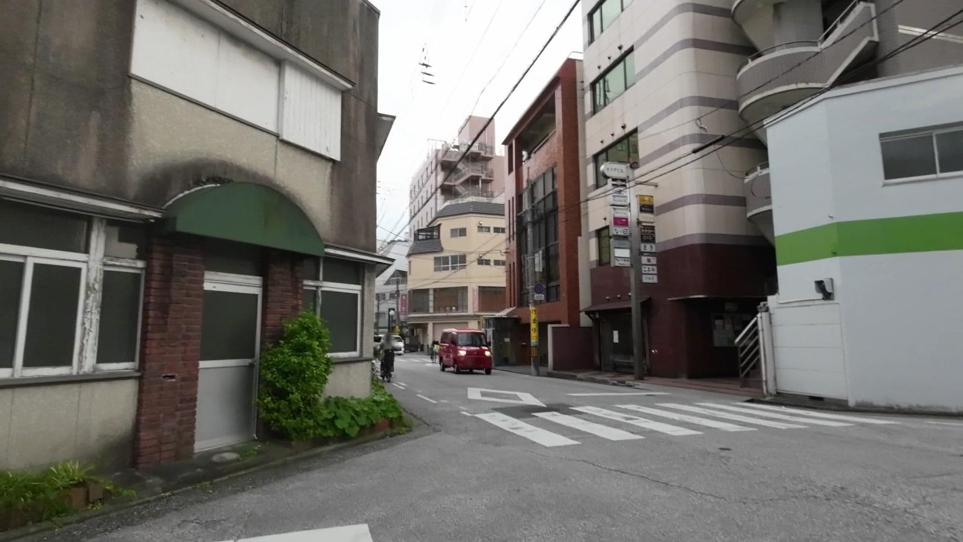 Street view near タウンセンターホテル, Kochi — © drivephotograph (CC BY-SA · Mapillary)
