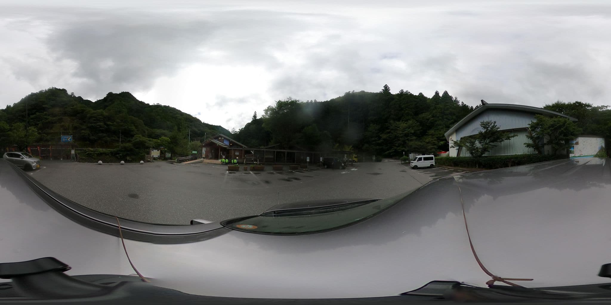 Street view near 木の香温泉, Saijō — © castletrain (CC BY-SA · Mapillary)