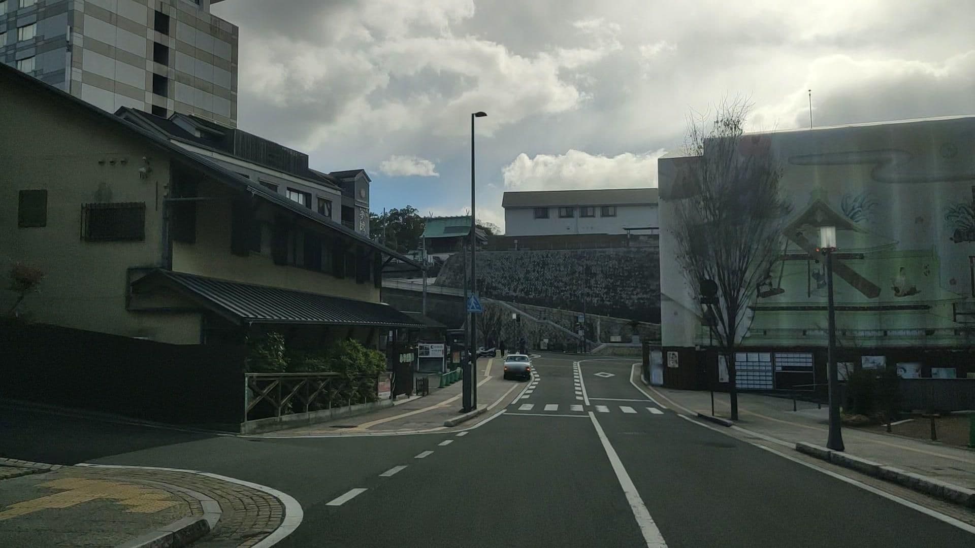 Street view near 道後温泉 ホテル パティオ ドウゴ (Hotel Patio Dogo), Matsuyama — © drivephotograph (CC BY-SA · Mapillary)