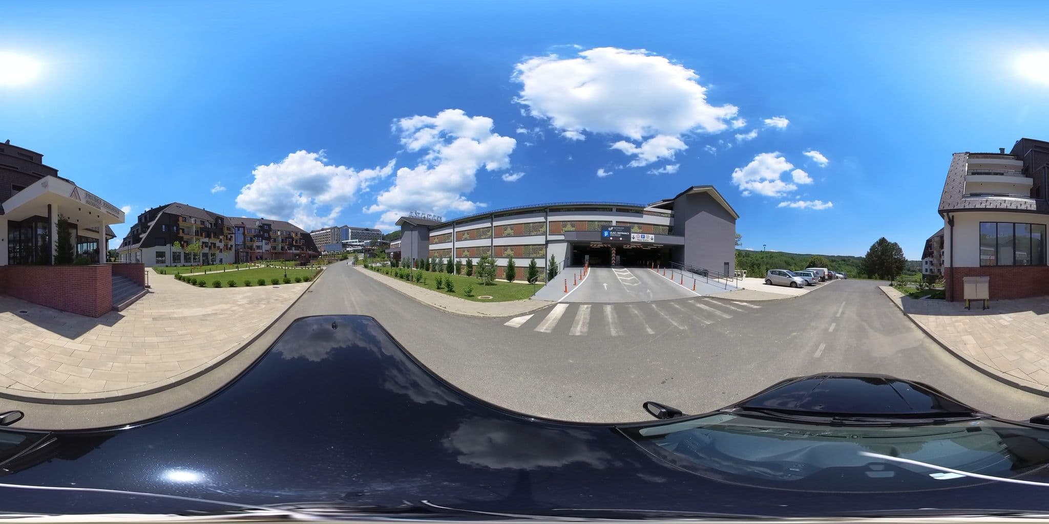 Street view near Fruške residence apart hotel recepcija, Vrdnik — © brackone (CC BY-SA · Mapillary)