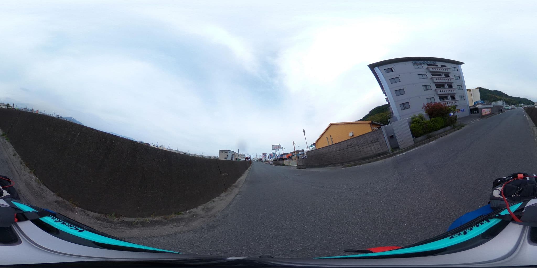 Street view near ビアリッツ, Waki — © nmaruichi (CC BY-SA · Mapillary)
