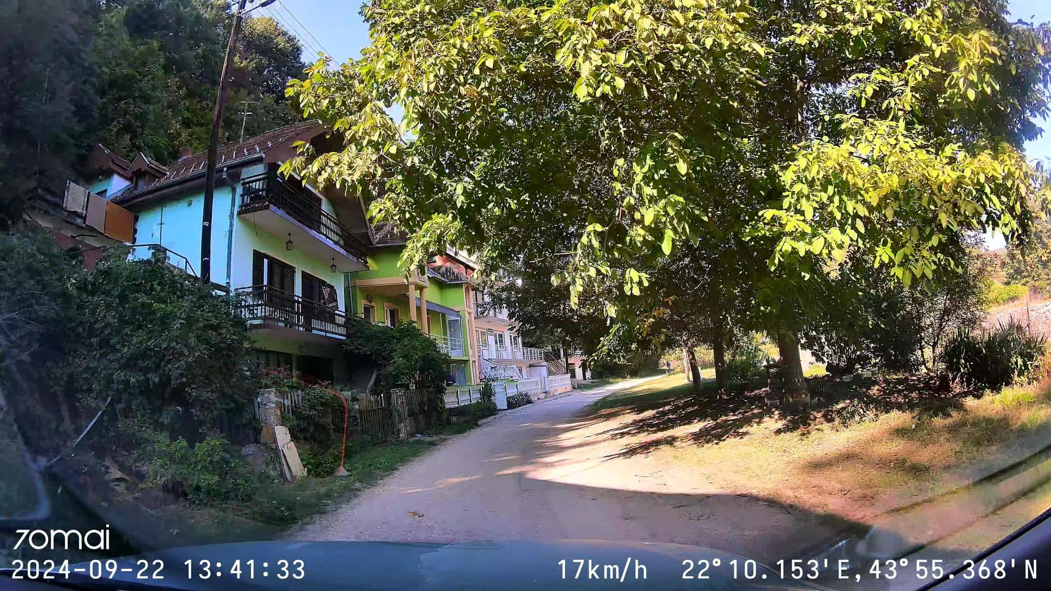 Street view near Vila Viktor i Valentino, Zaječar — © krukarius (CC BY-SA · Mapillary)
