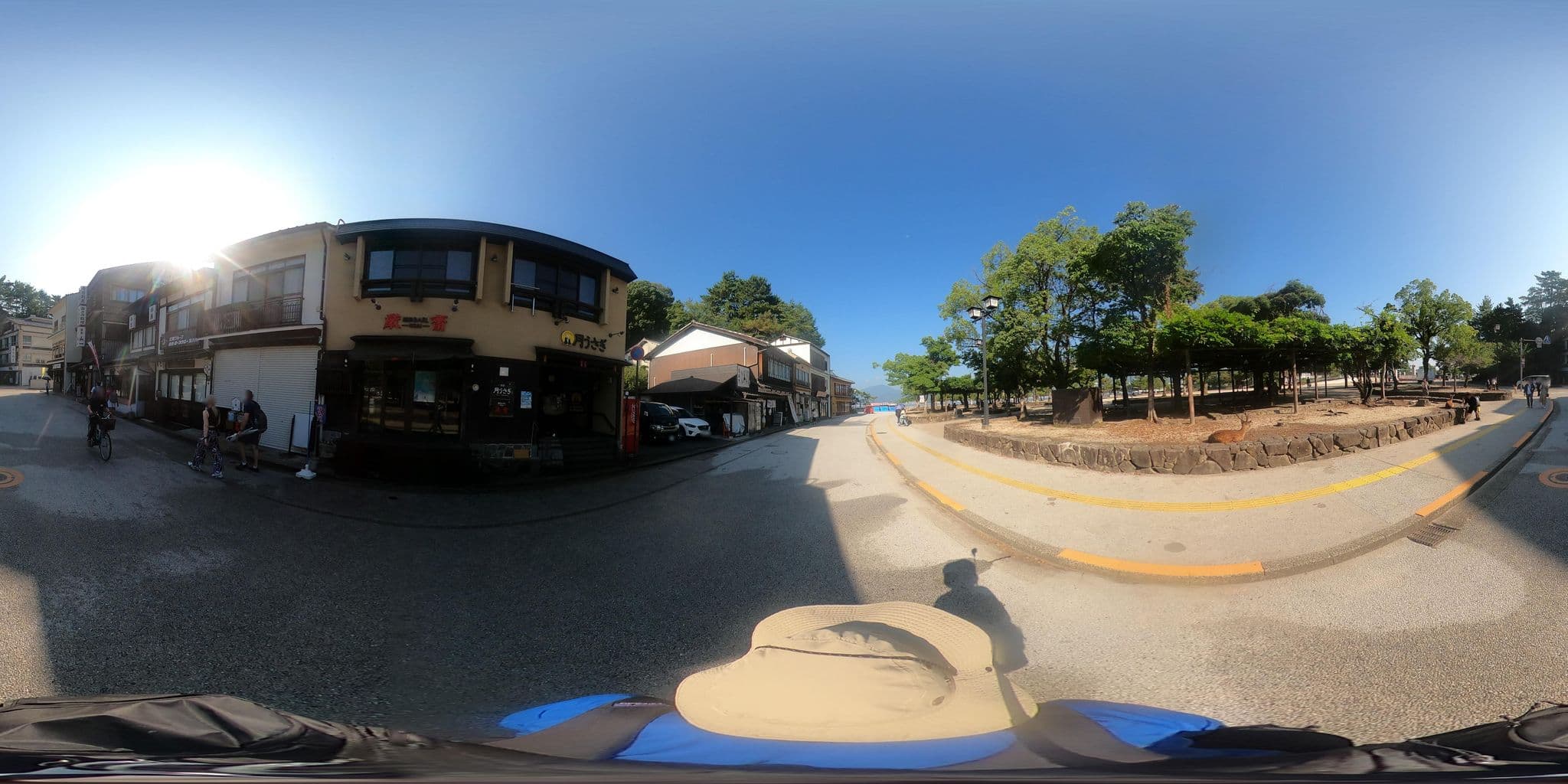 Street view near Oyado Tsukiusagi, Miyajima — © castletrain (CC BY-SA · Mapillary)