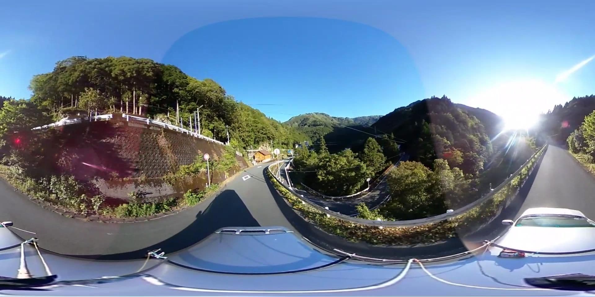 Street view near 岩崎旅館, Motoyama — © potaro67v (CC BY-SA · Mapillary)