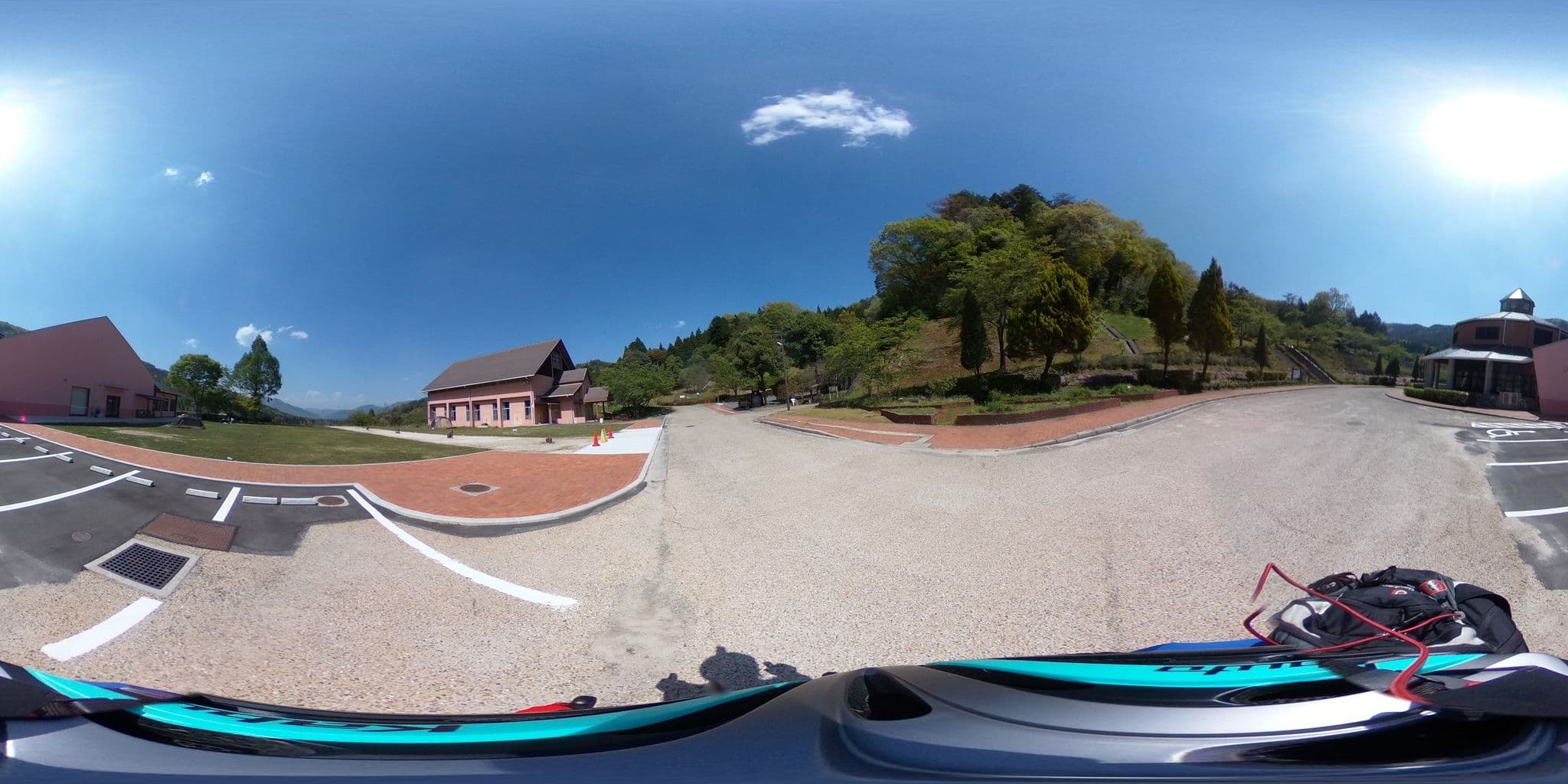 Street view near 極楽寺山温泉 アルカディアビレッジ, Hatsukaichi — © nmaruichi (CC BY-SA · Mapillary)