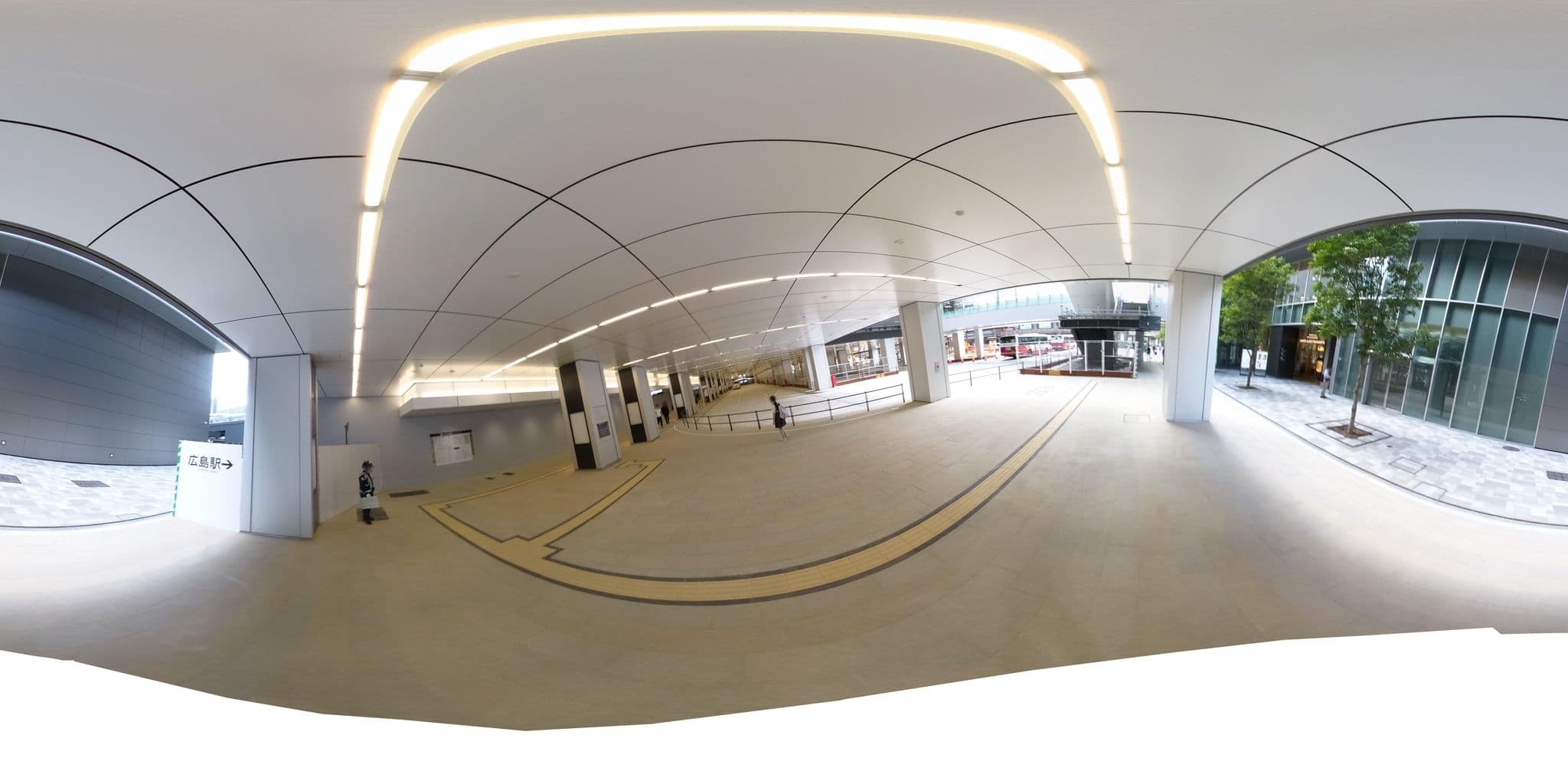 Street view near ヴィアイン広島, Hiroshima — © okadatsuneo (CC BY-SA · Mapillary)