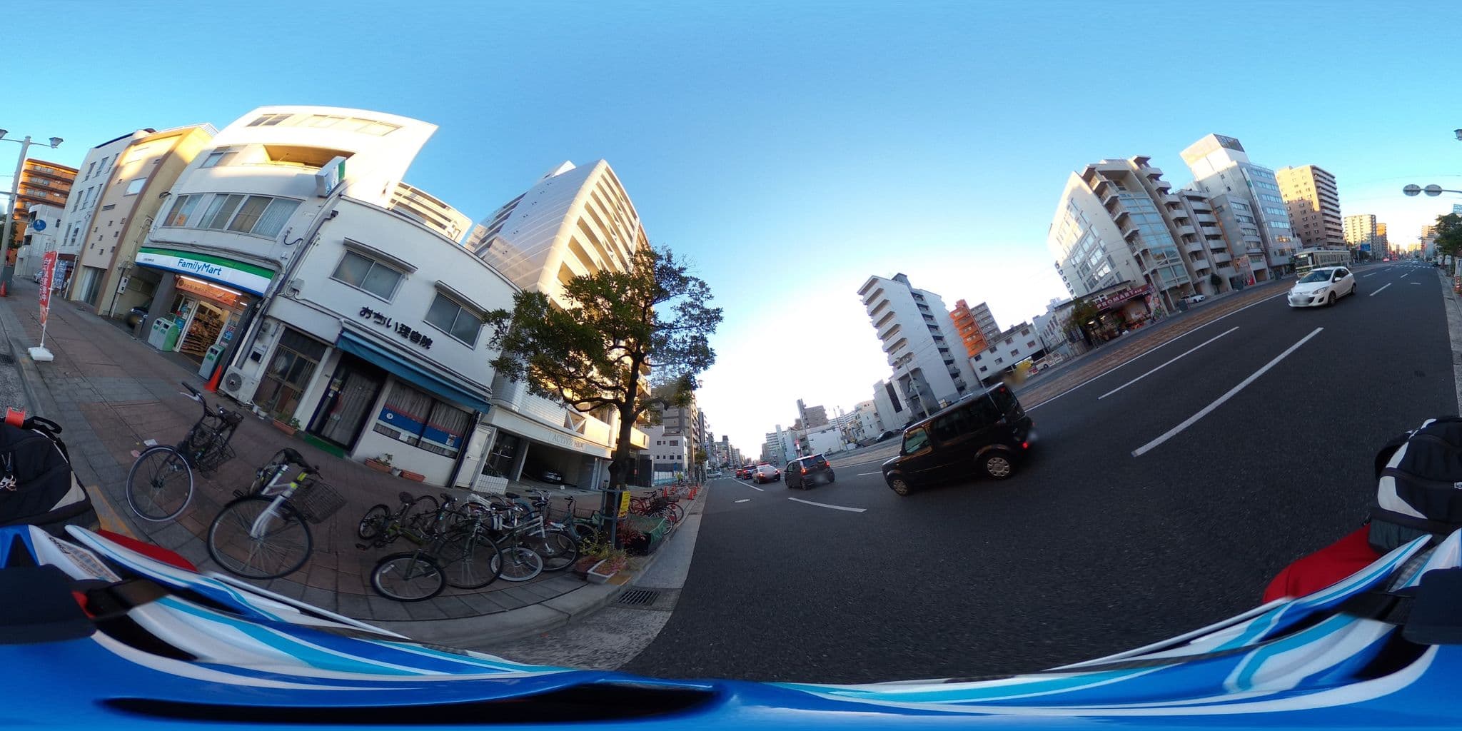 Street view near 門本酒店, Hiroshima — © nmaruichi (CC BY-SA · Mapillary)