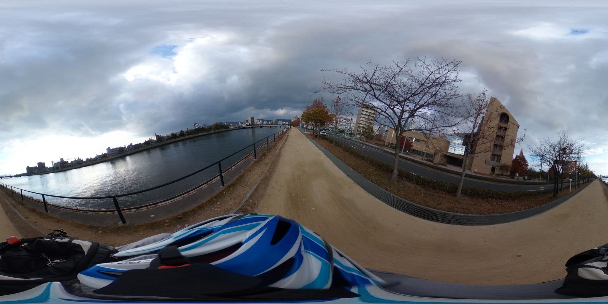 Street view near ホテル ガラスの城, Hiroshima — © nmaruichi (CC BY-SA · Mapillary)