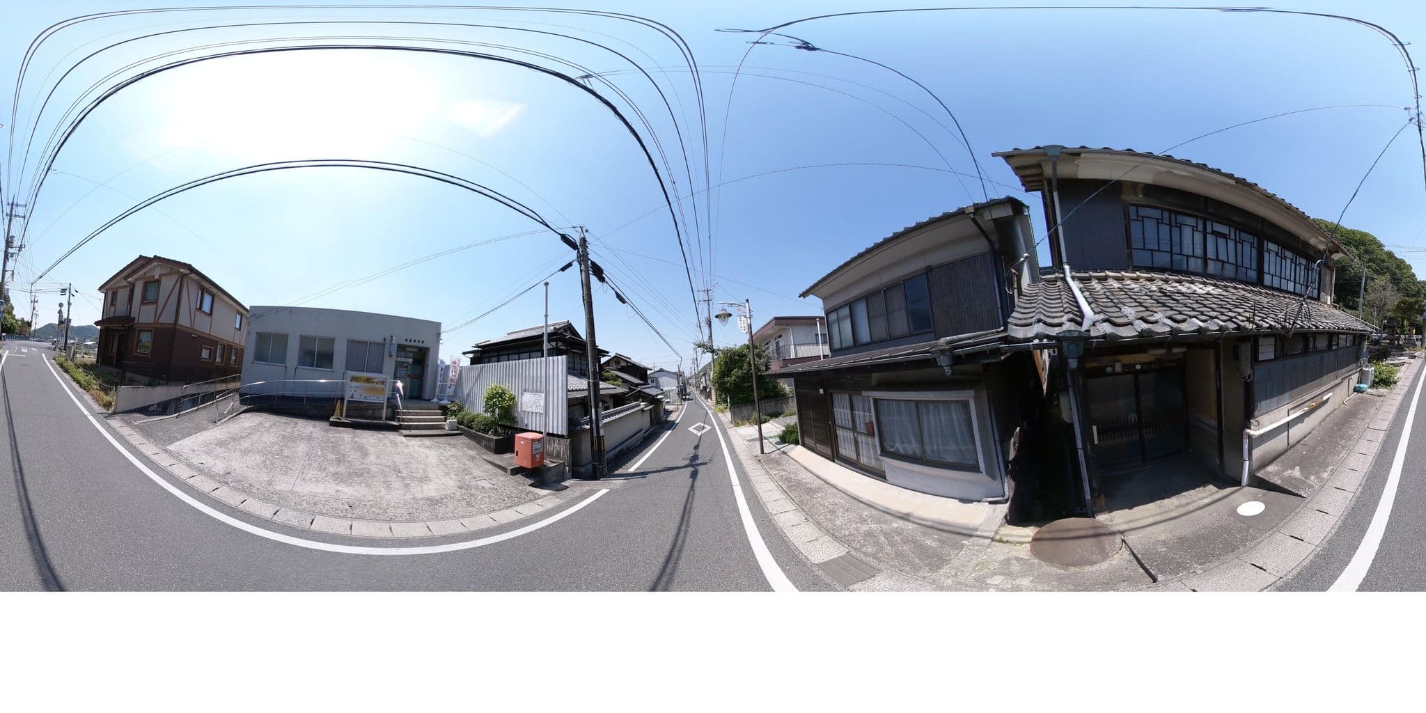 Street view near 松月旅館, Kannabechō-yahiro — © okadatsuneo (CC BY-SA · Mapillary)