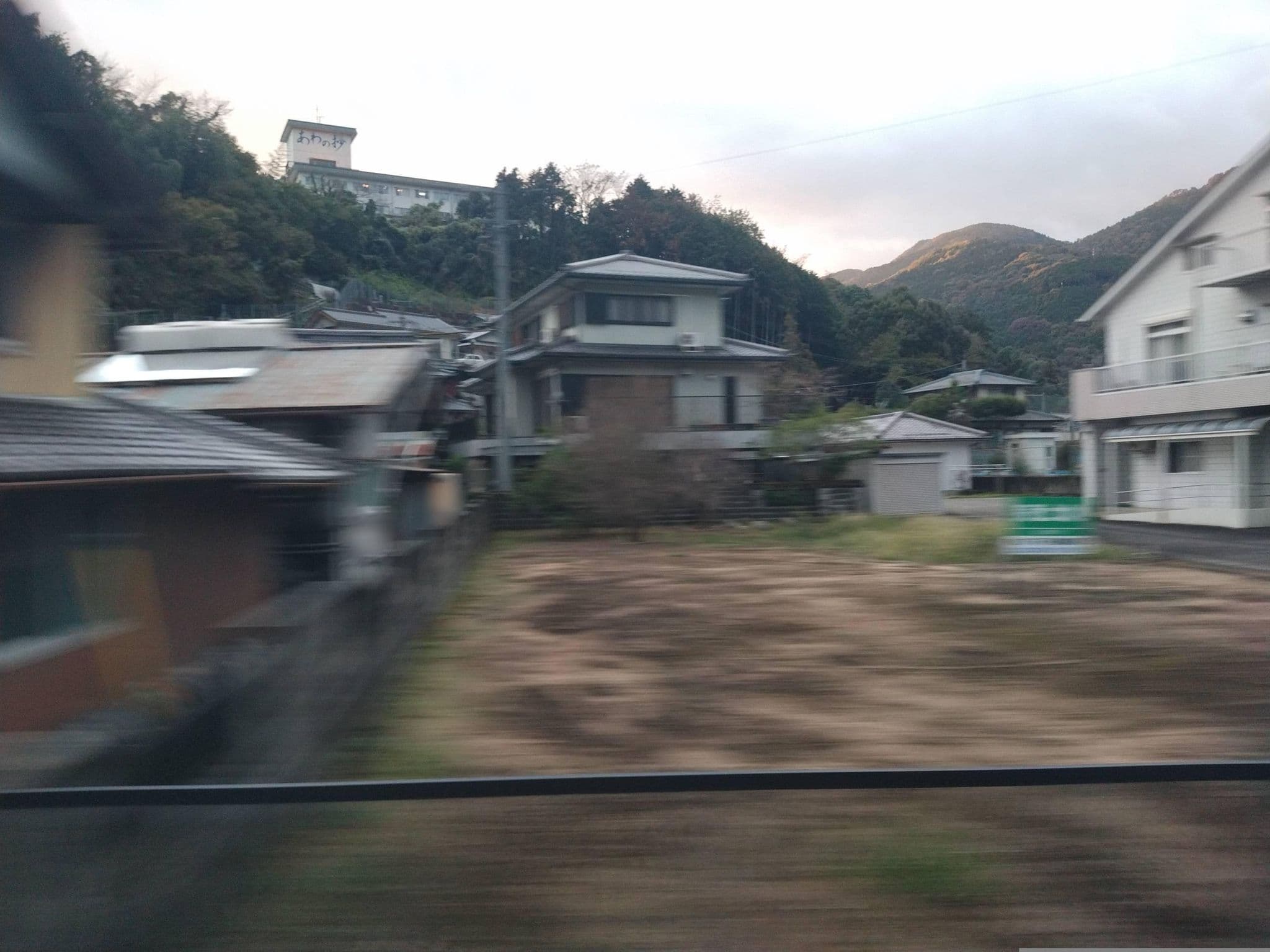 Street view near 白地温泉小西旅館, Ikedachō — © adsa562 (CC BY-SA · Mapillary)