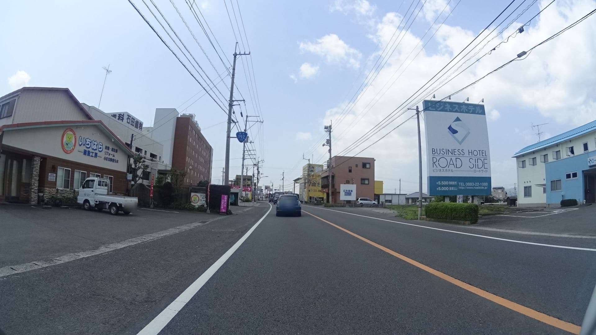 Street view near ビジネスホテル ロードサイド, Kamojimachō-jōgejima — © yasunari (CC BY-SA · Mapillary)