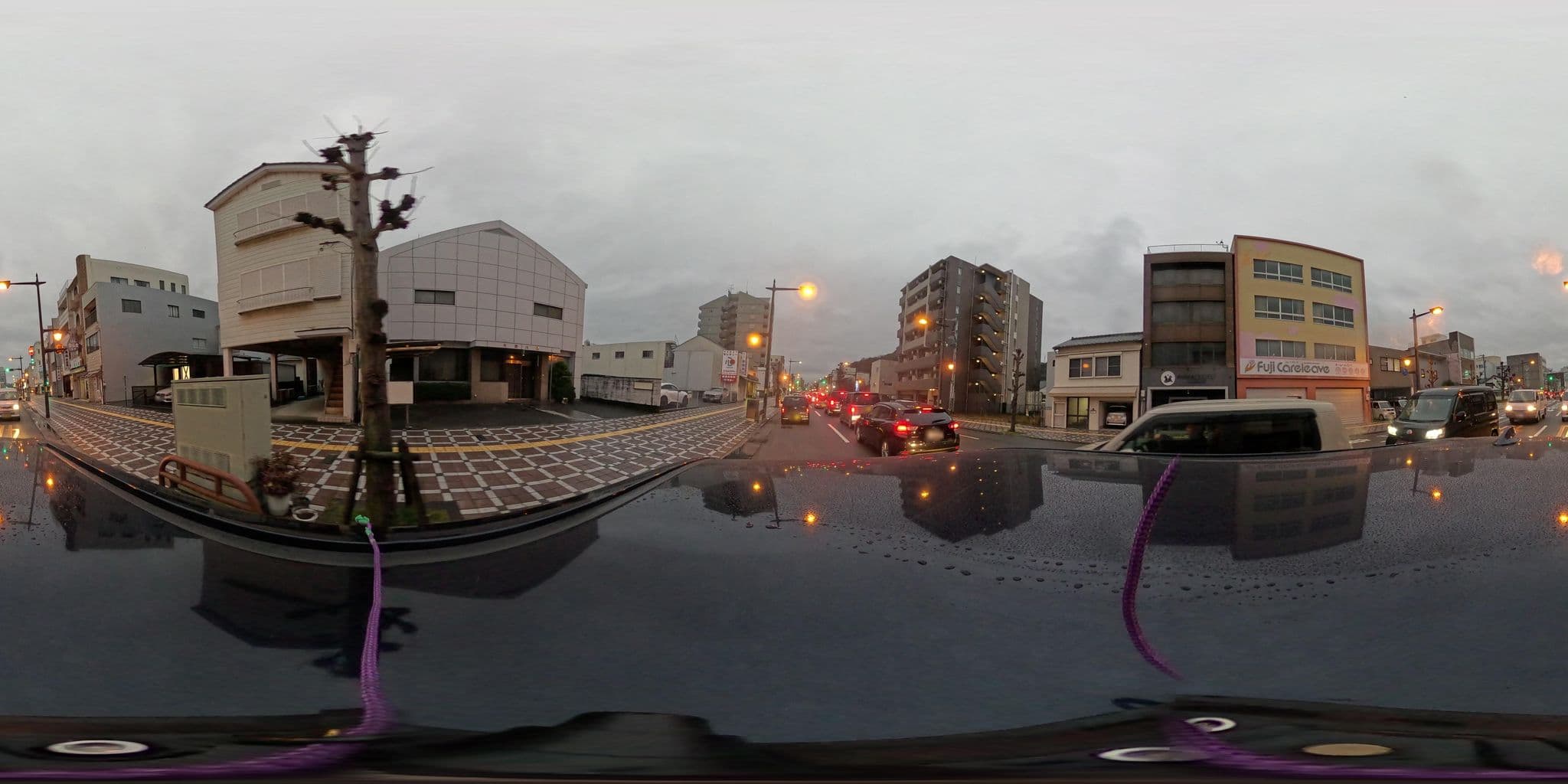 Street view near ホテルエスカイア・クラブ, Tokushima — © yumechan (CC BY-SA · Mapillary)