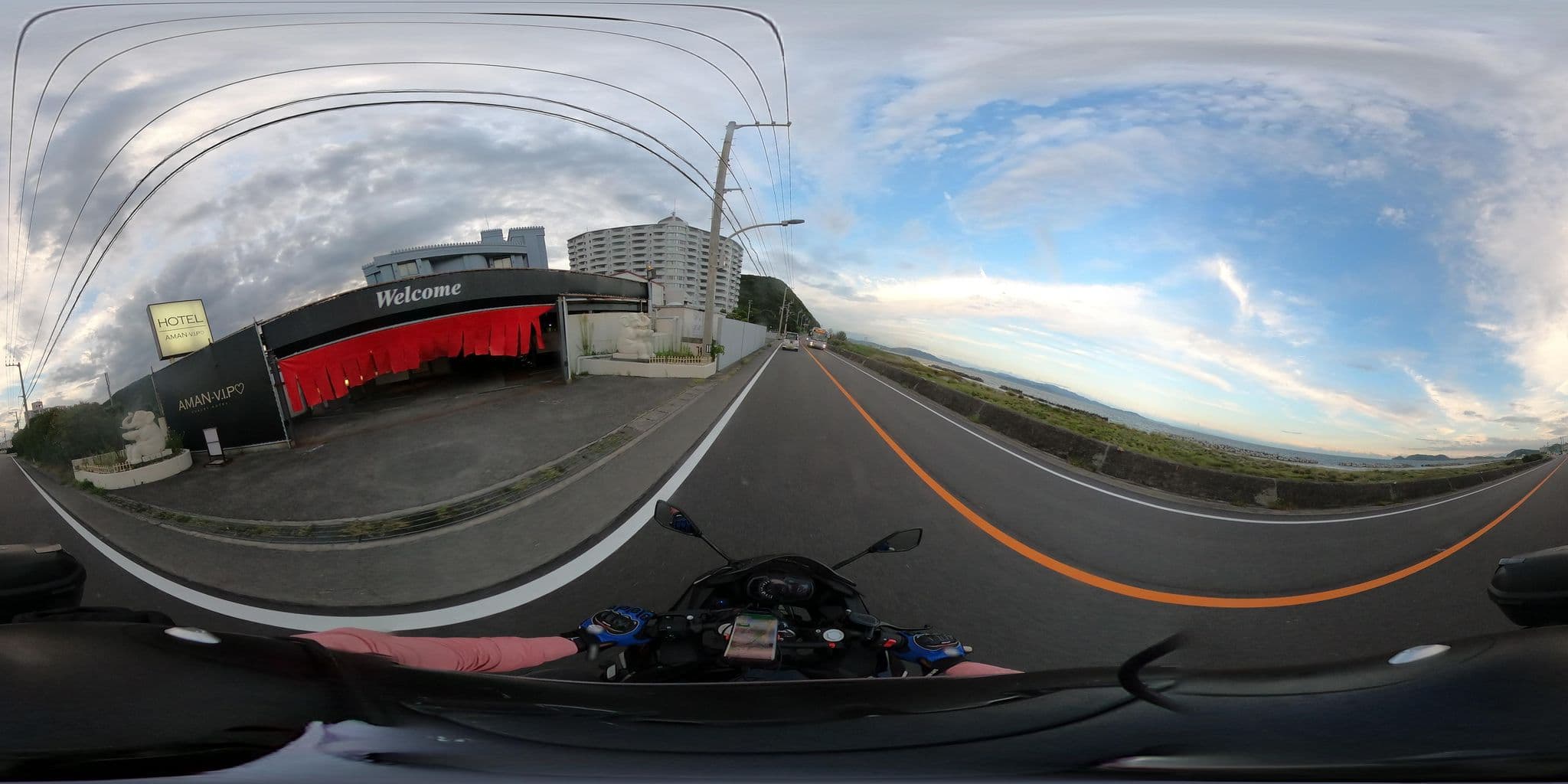 Street view near LUXURY HOTEL AMAN, Narutochō-mitsuishi — © harimawood (CC BY-SA · Mapillary)