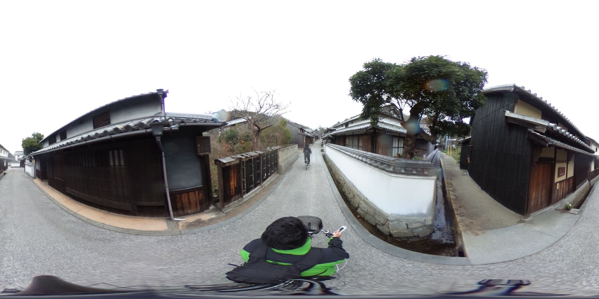 Street view near やかた船, Sakaidechō — © gatuhiko6051 (CC BY-SA · Mapillary)