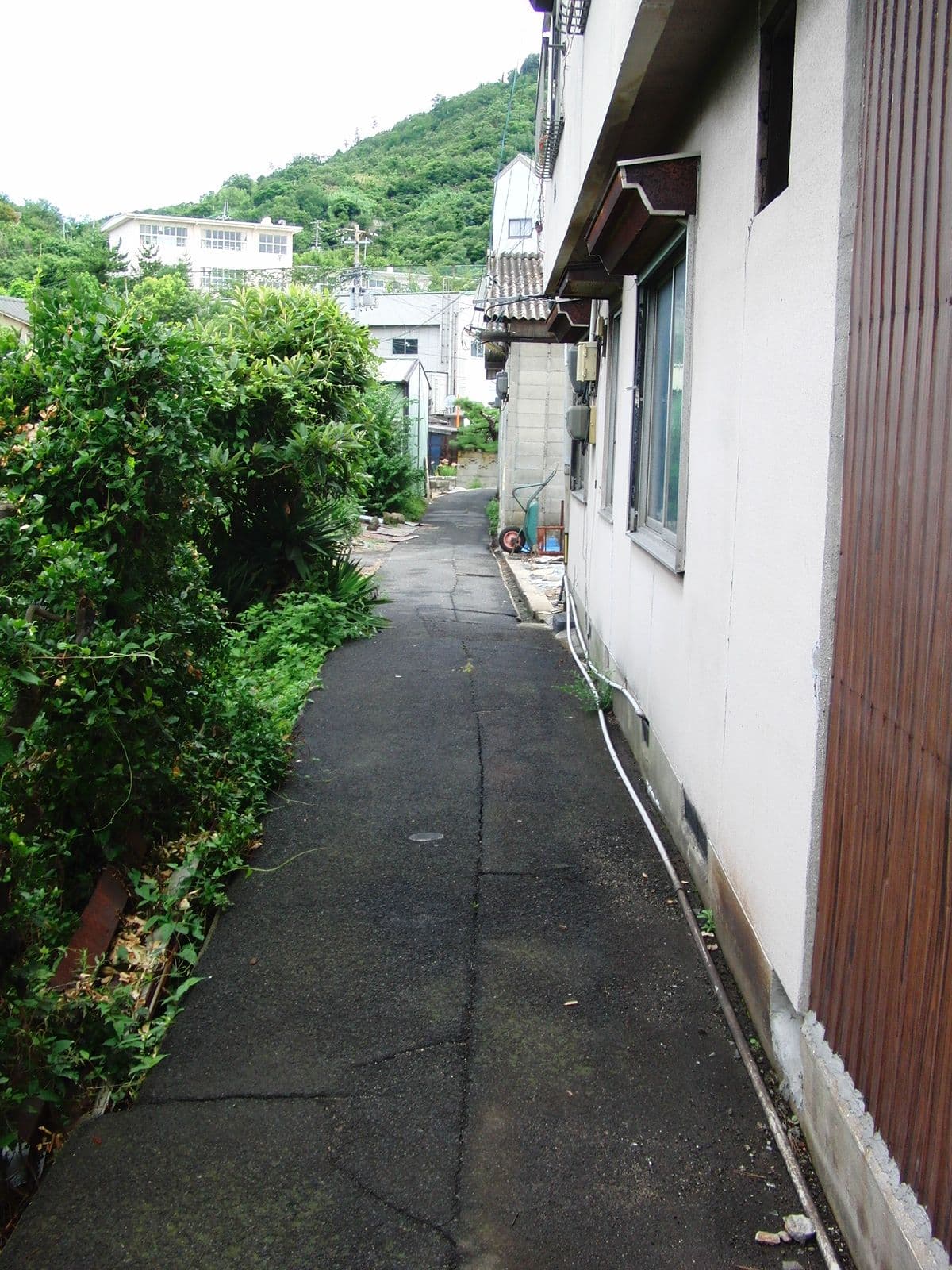Street view near 漁師宿 民宿さくら, Honmura — © mura (CC BY-SA · Mapillary)