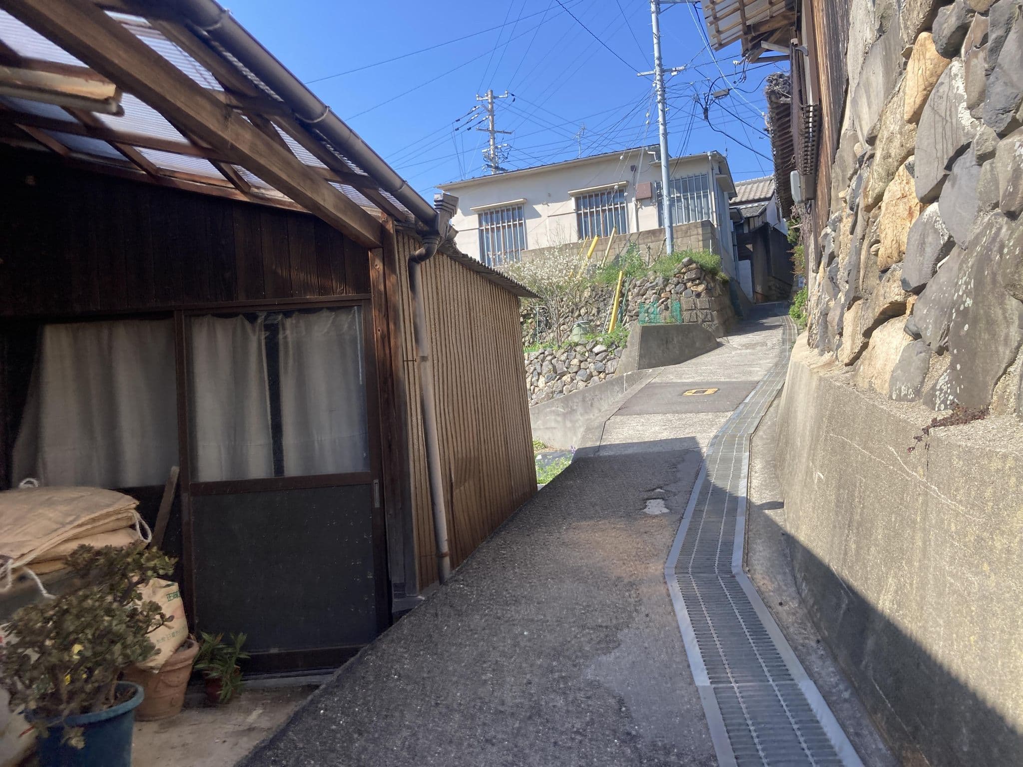 Street view near Marimo, Honmura — © furuchin (CC BY-SA · Mapillary)