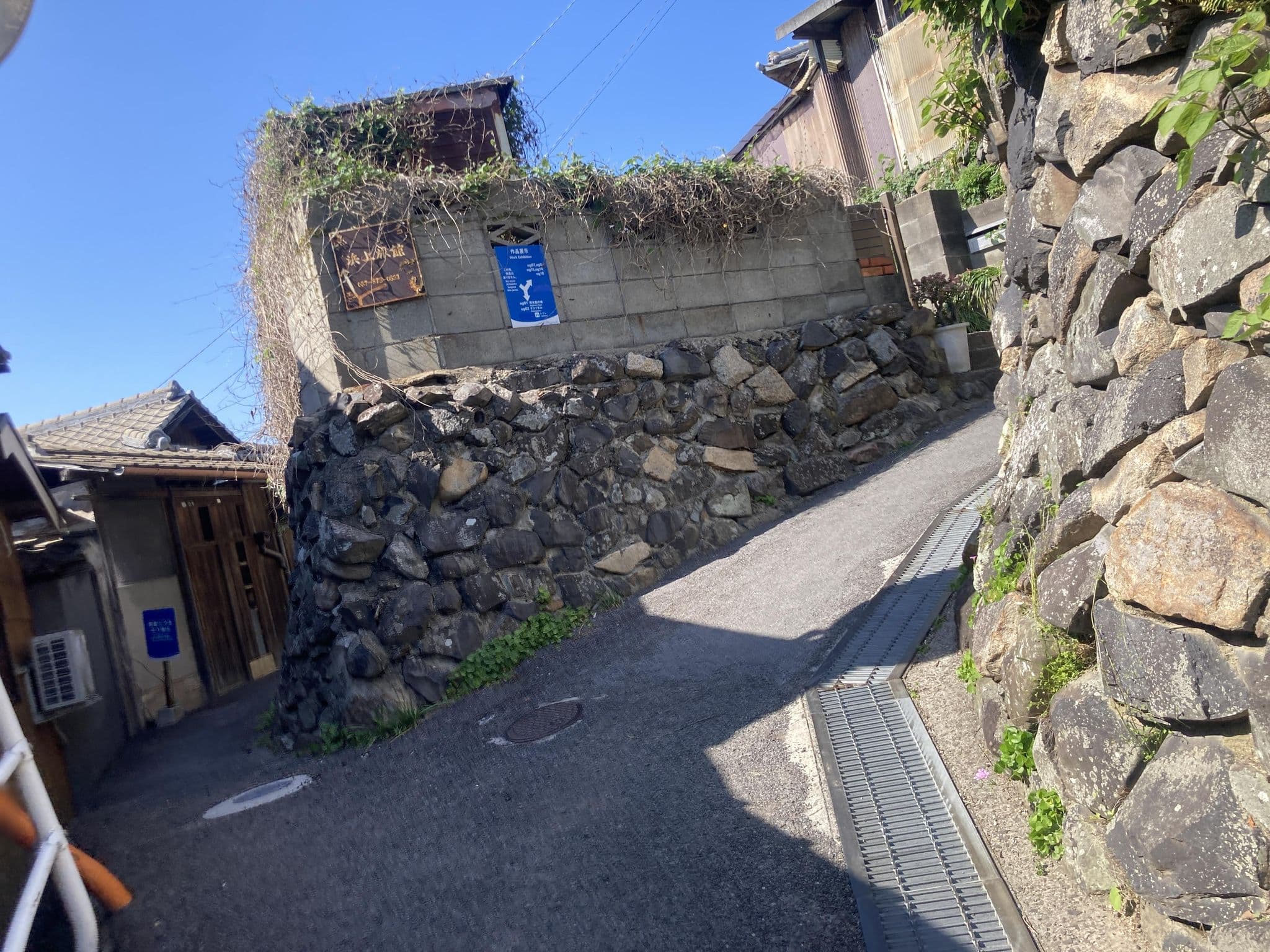 Street view near 浜上旅館, Honmura — © furuchin (CC BY-SA · Mapillary)