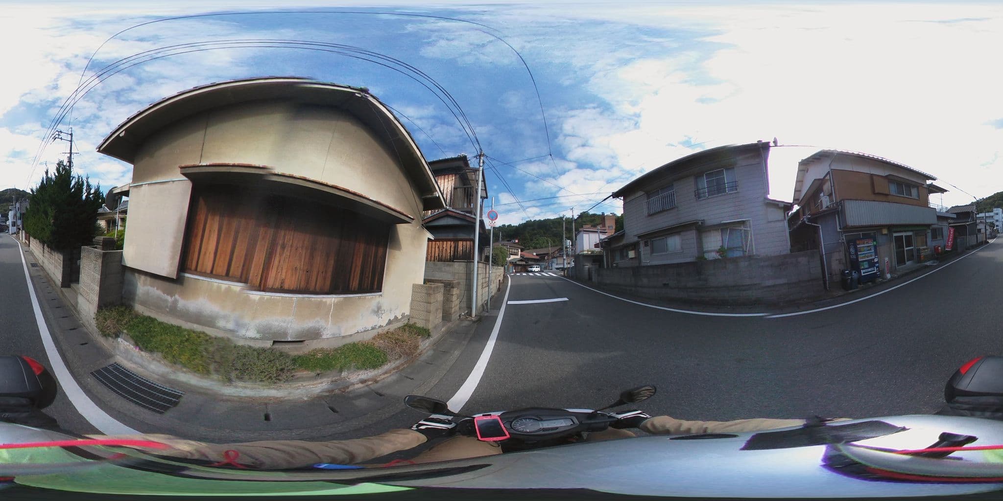Street view near 旅荘古浜, Horikoshi — © harimawood (CC BY-SA · Mapillary)