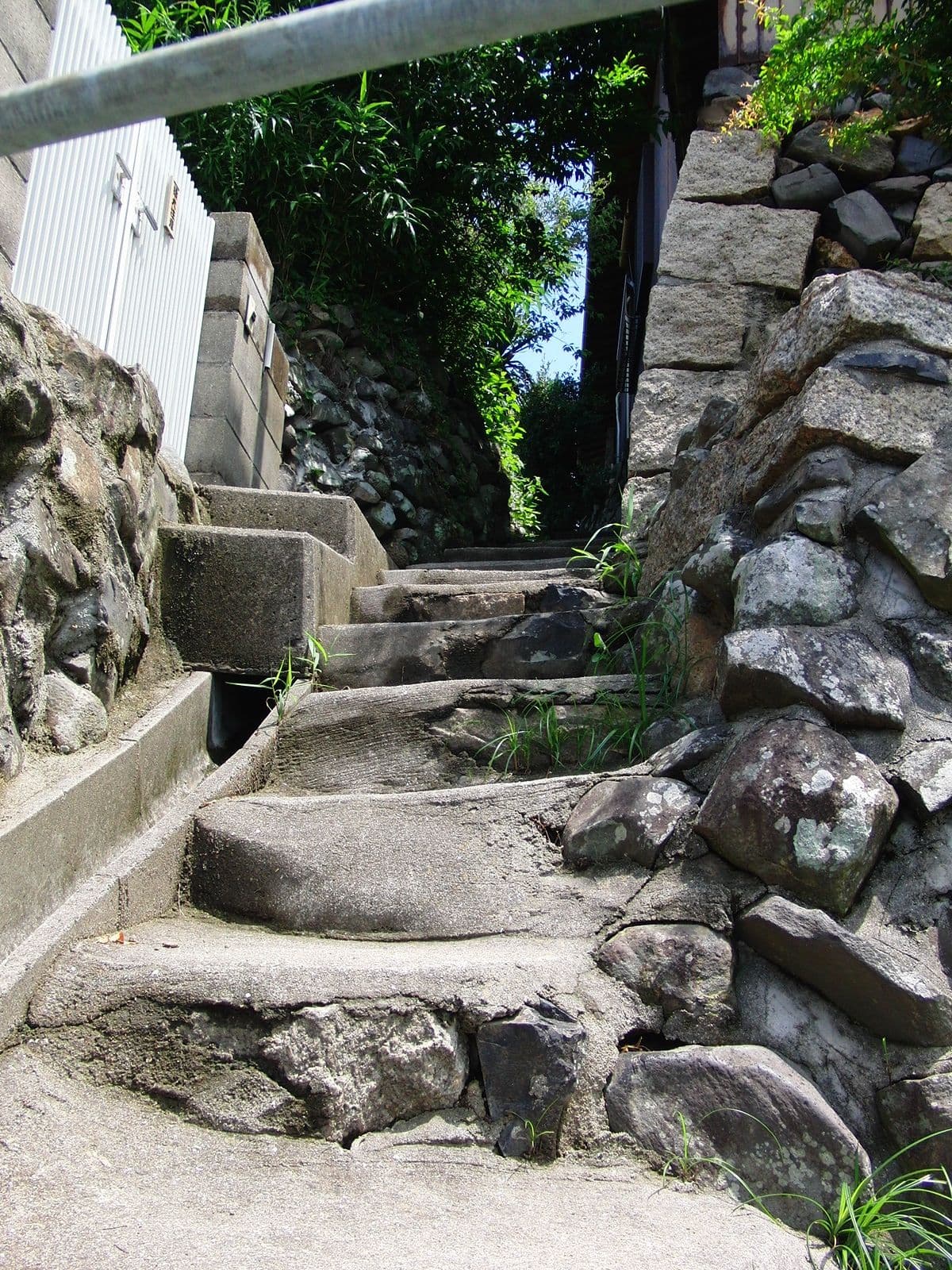 Street view near まどか (円), Honmura — © mura (CC BY-SA · Mapillary)