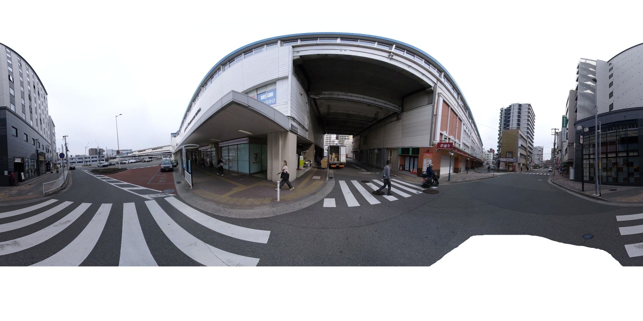 Street view near ホテル プレフォート 西明石, Akashi — © okadatsuneo (CC BY-SA · Mapillary)