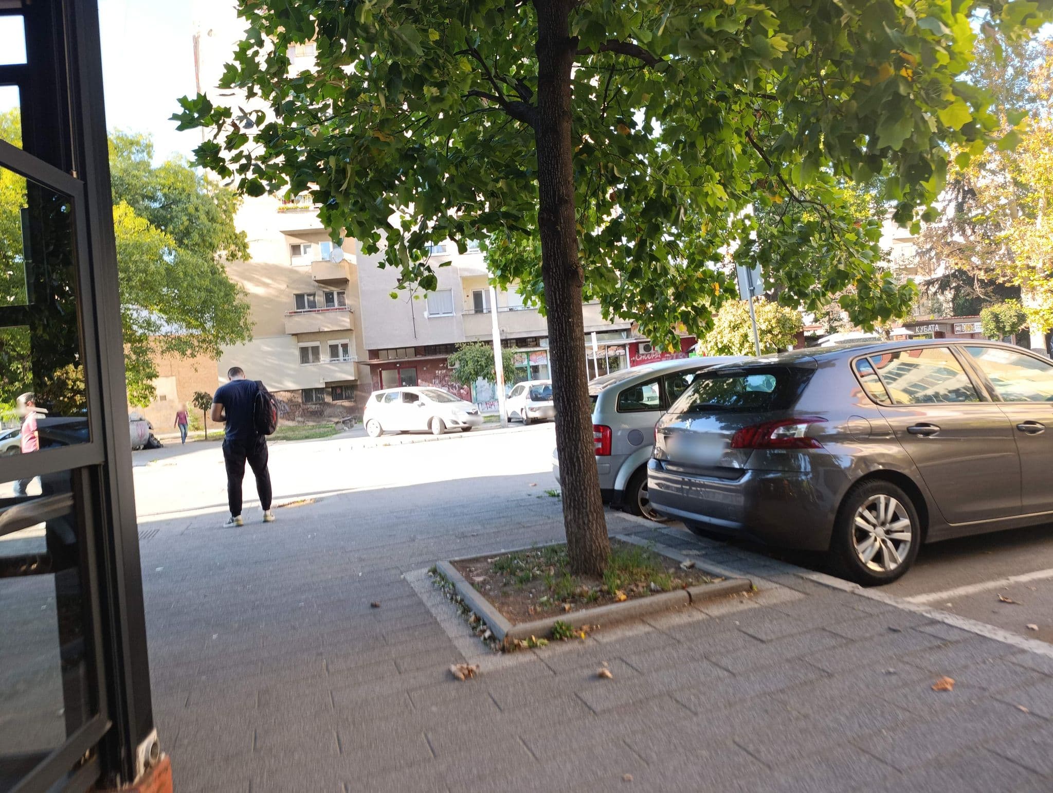 Street view near Hotel Kutko, Pančevo — © shoorick (CC BY-SA · Mapillary)