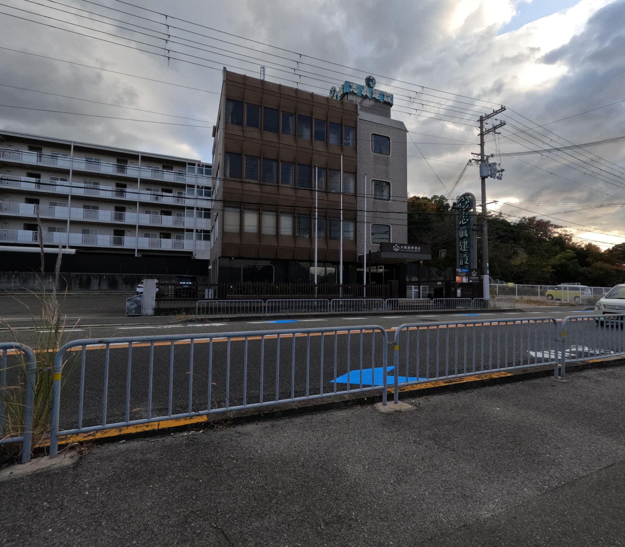Street view near 大阪泉南酒屋, Fuke — © okadatsuneo (CC BY-SA · Mapillary)