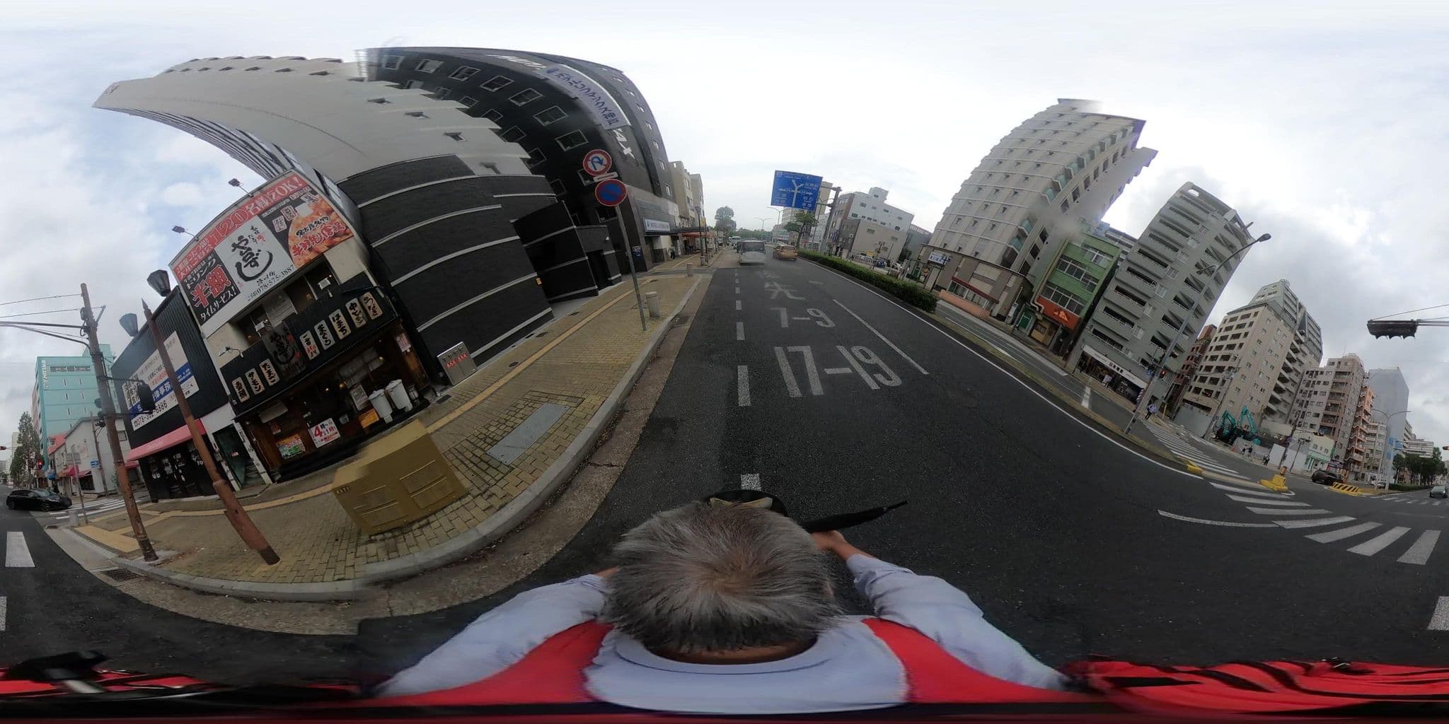 Street view near ホテルリブマックス神戸, Kobe — © harimawood (CC BY-SA · Mapillary)