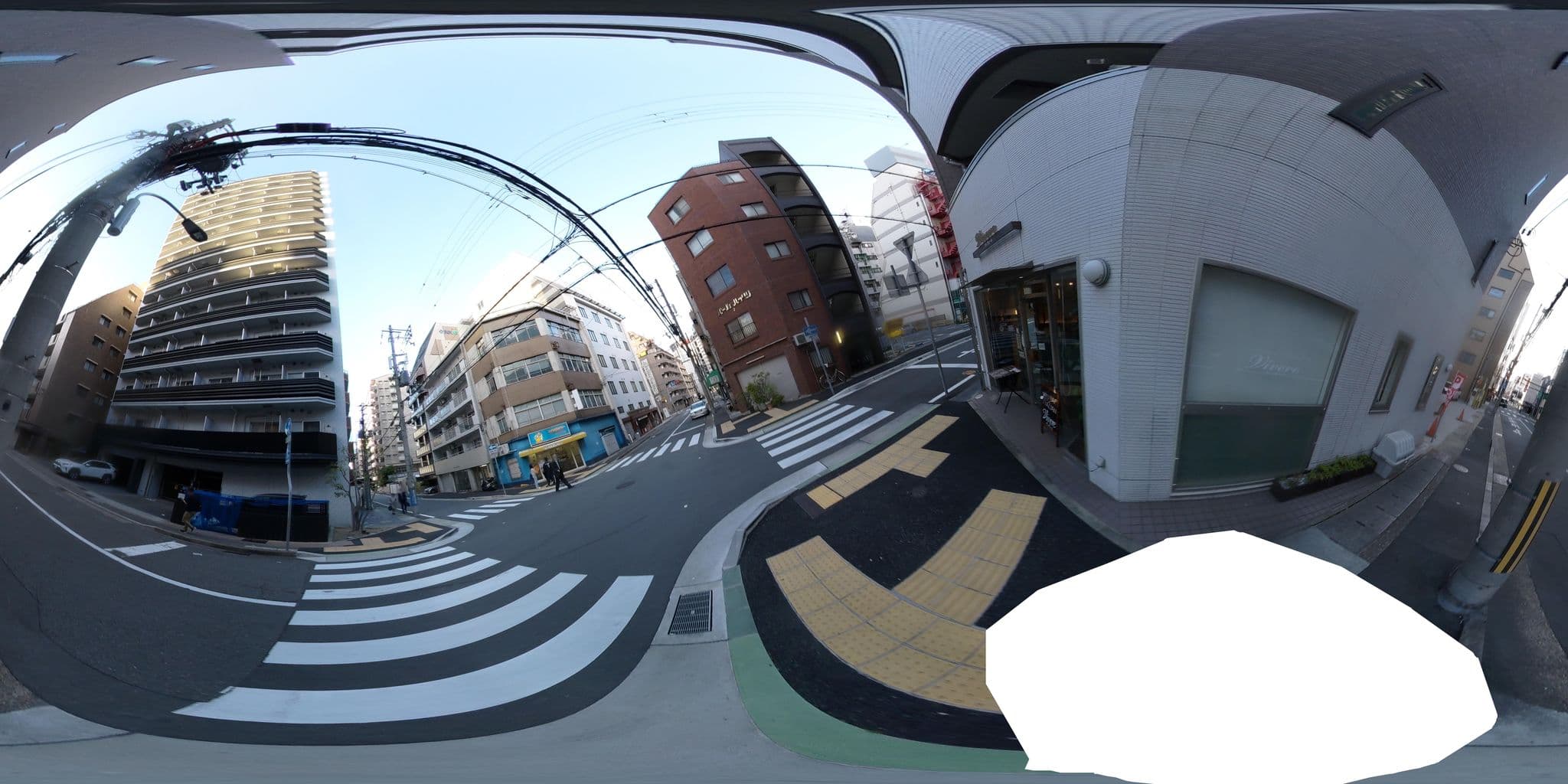 Street view near ホテルアルピナ, Kobe — © okadatsuneo (CC BY-SA · Mapillary)
