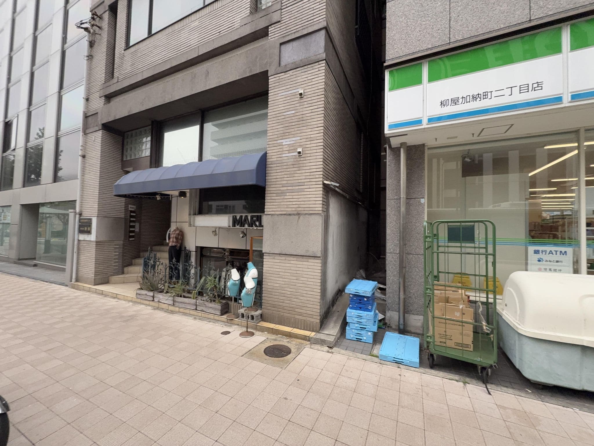Street view near スーパーホテル神戸, Kobe — © Makeinu (CC BY-SA · Mapillary)