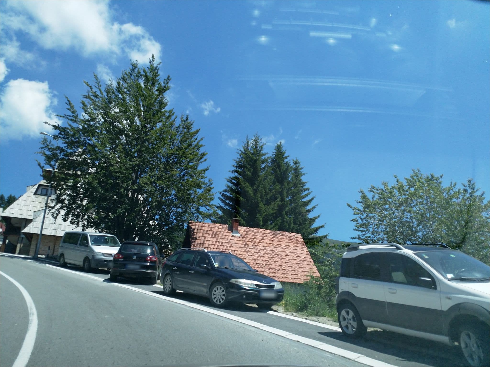Street view near 4jazavca, Novi Pazar — © aleksajov (CC BY-SA · Mapillary)
