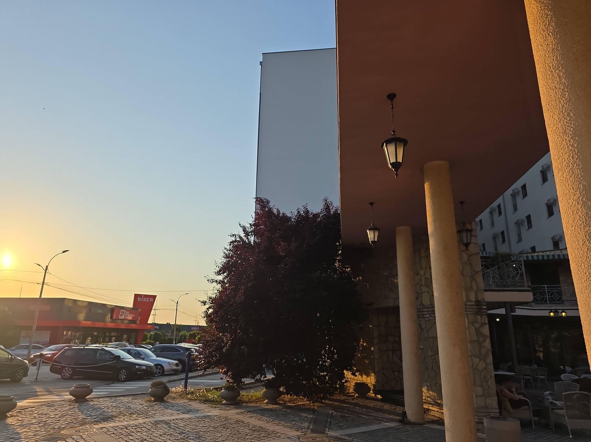 Street view near Hill hotel, Jagodina — © memorylost (CC BY-SA · Mapillary)
