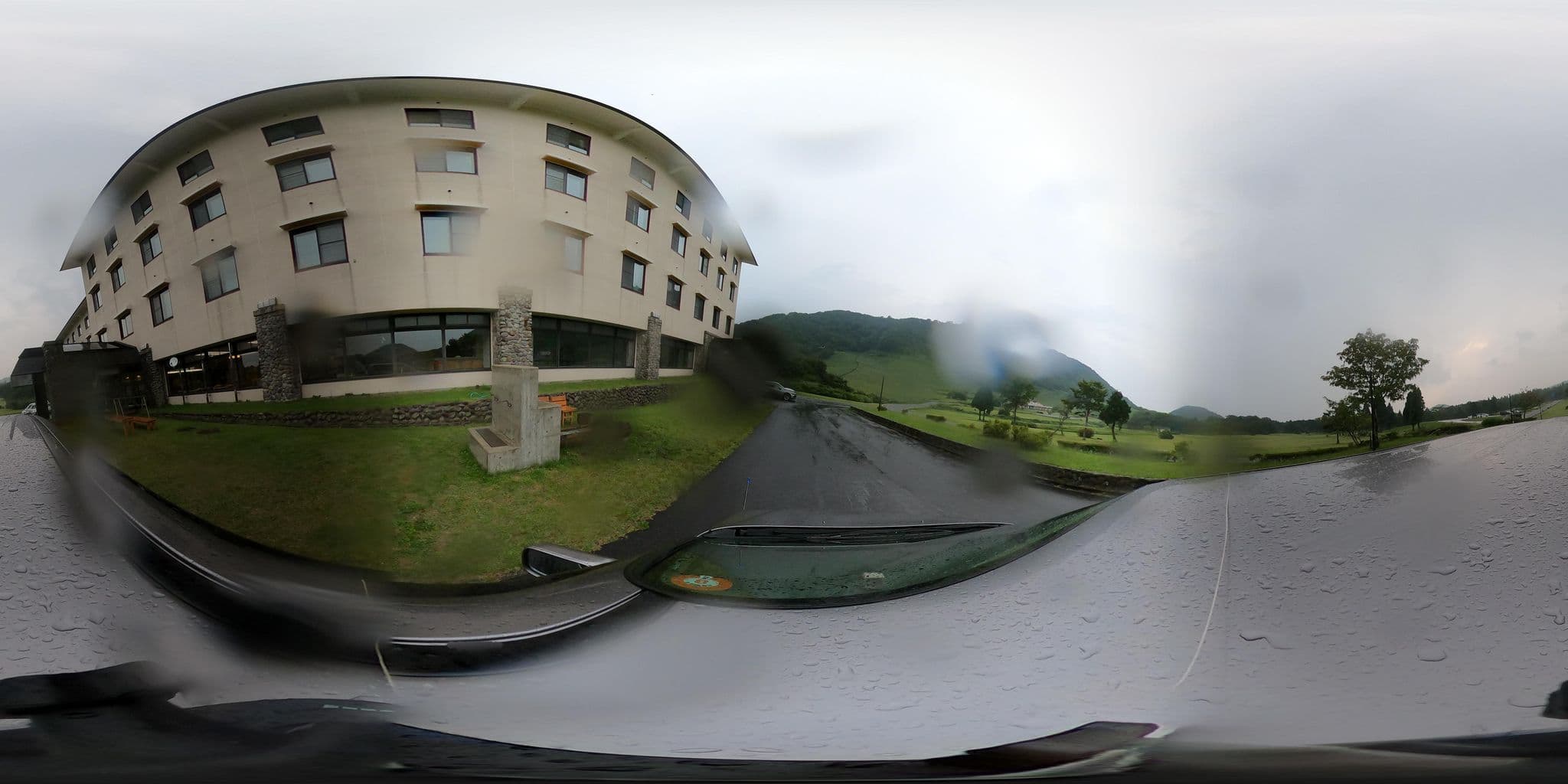 Street view near 休暇村 奥大山, Ebi — © castletrain (CC BY-SA · Mapillary)