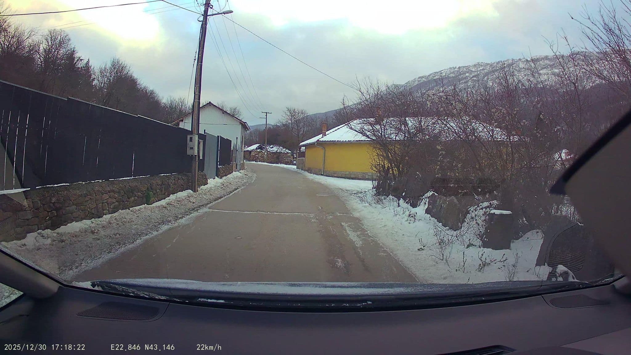 Street view near Etno kuća Žarkov, Pirot — © pmilanovic (CC BY-SA · Mapillary)