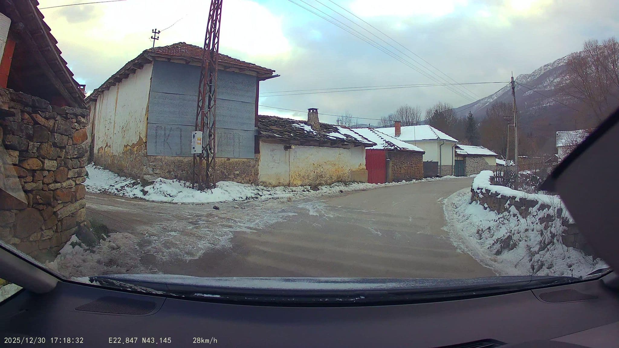 Street view near Klub Prijatelja, Pirot — © pmilanovic (CC BY-SA · Mapillary)