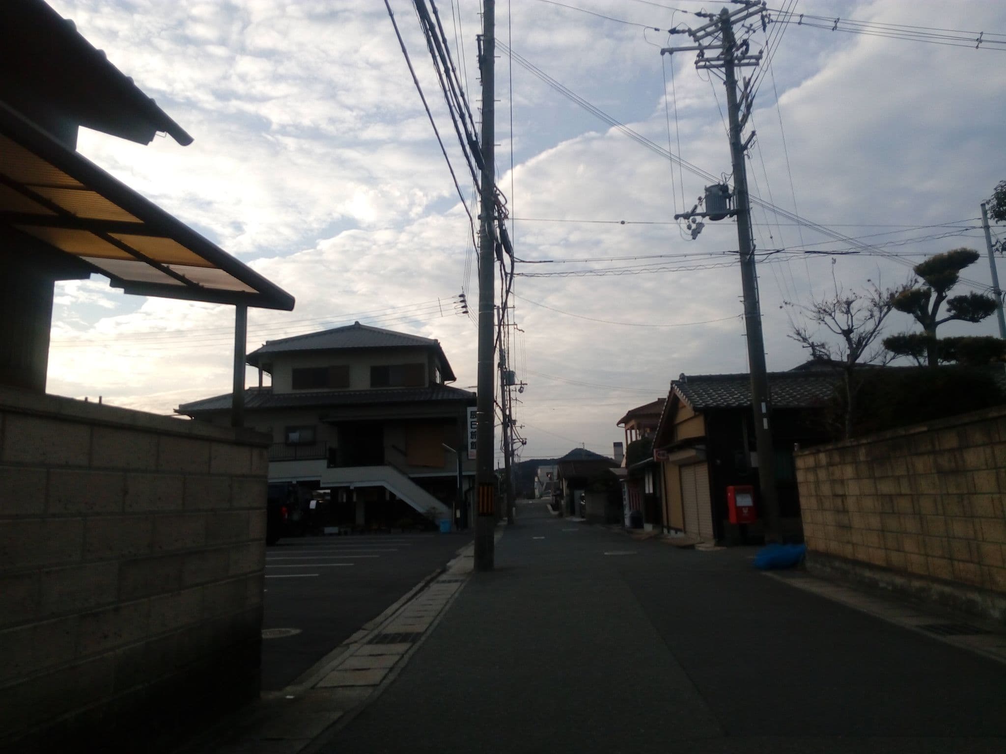 Street view near 辰巳旅館, Himeji — © nogajun (CC BY-SA · Mapillary)