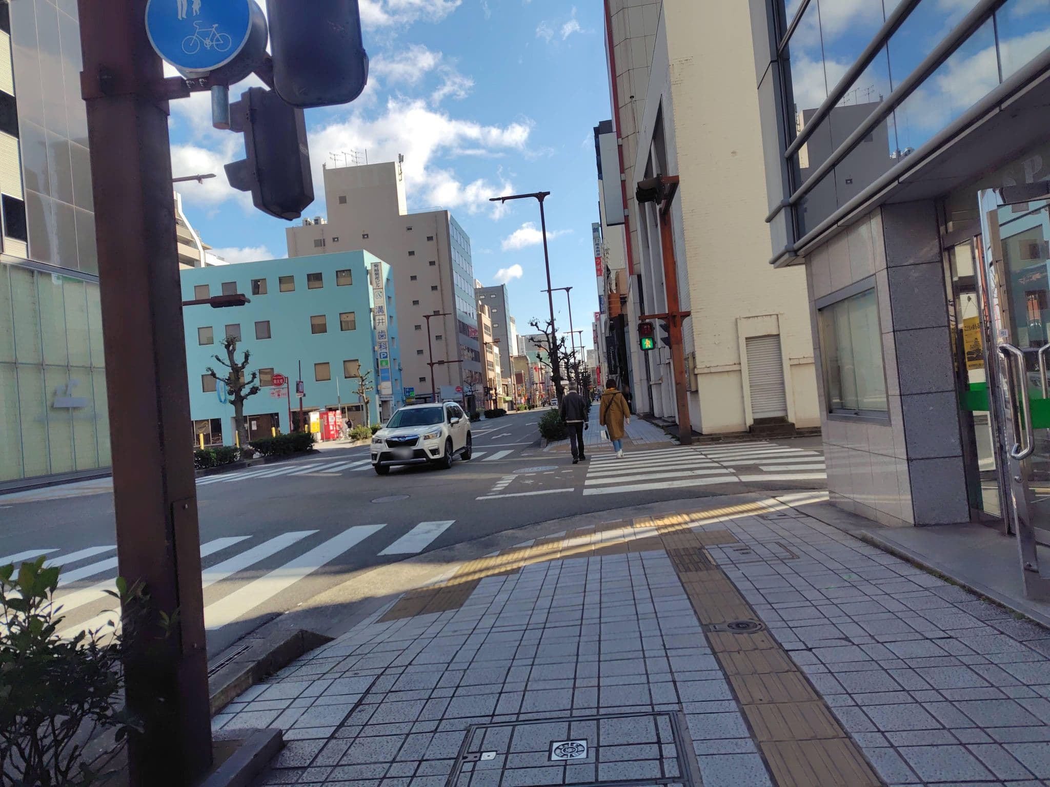 Street view near ホテルアベスト姫路, Himeji — © snhoybekcxnb (CC BY-SA · Mapillary)