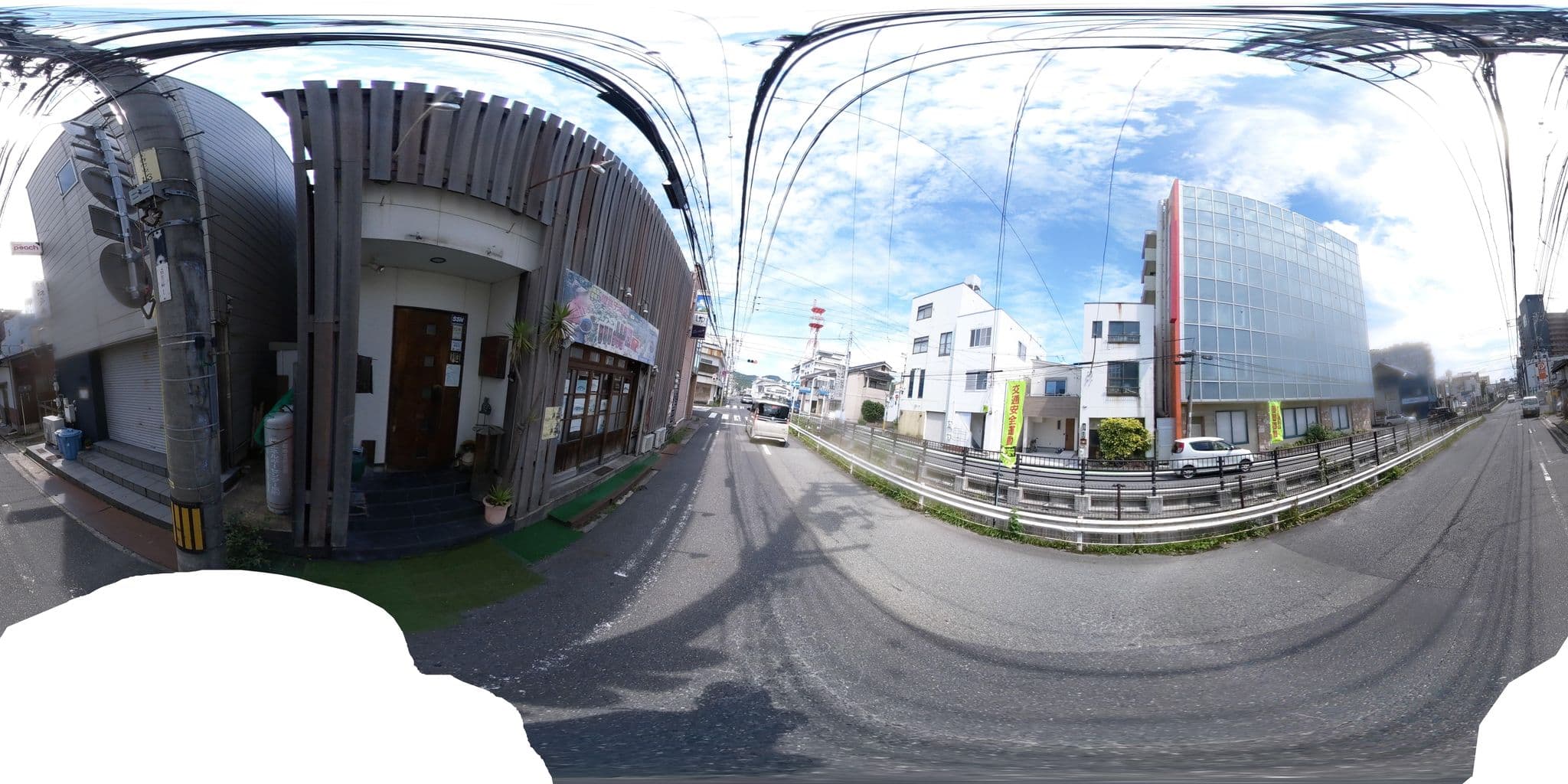 Street view near 令和院LeiwaInn, Tottori-shi — © okadatsuneo (CC BY-SA · Mapillary)