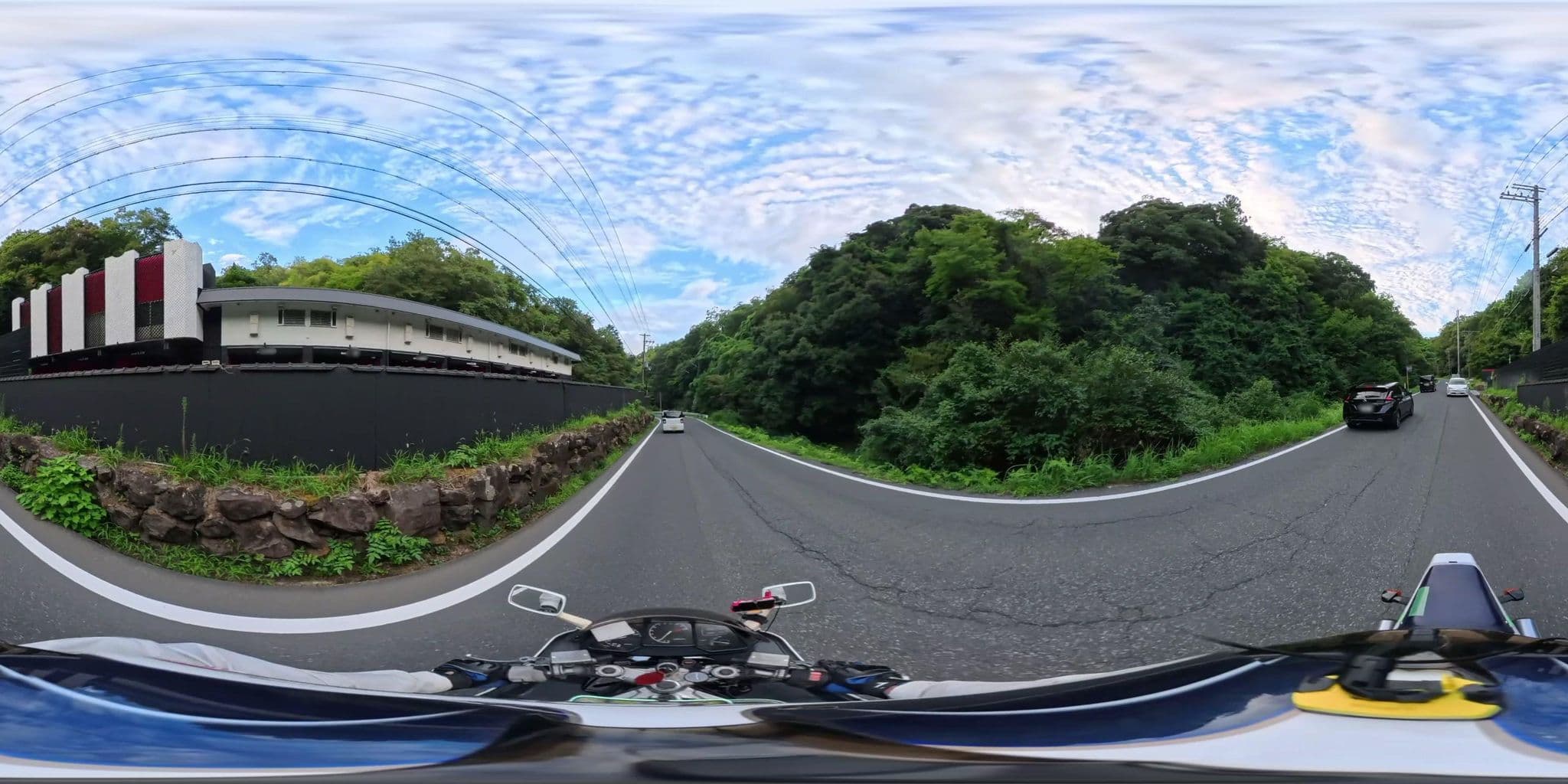 Street view near ホテルラビーン, Yotsutsuji — © yasunari (CC BY-SA · Mapillary)