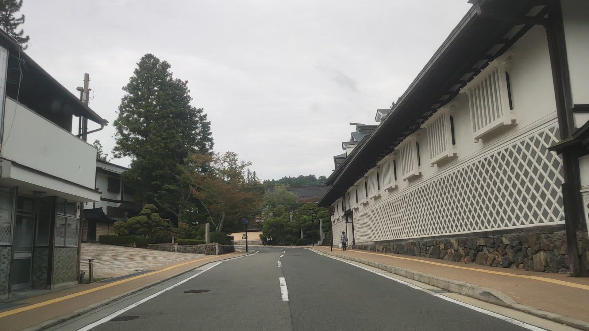 Street view near 普賢院, Kōya — © drivephotograph (CC BY-SA · Mapillary)