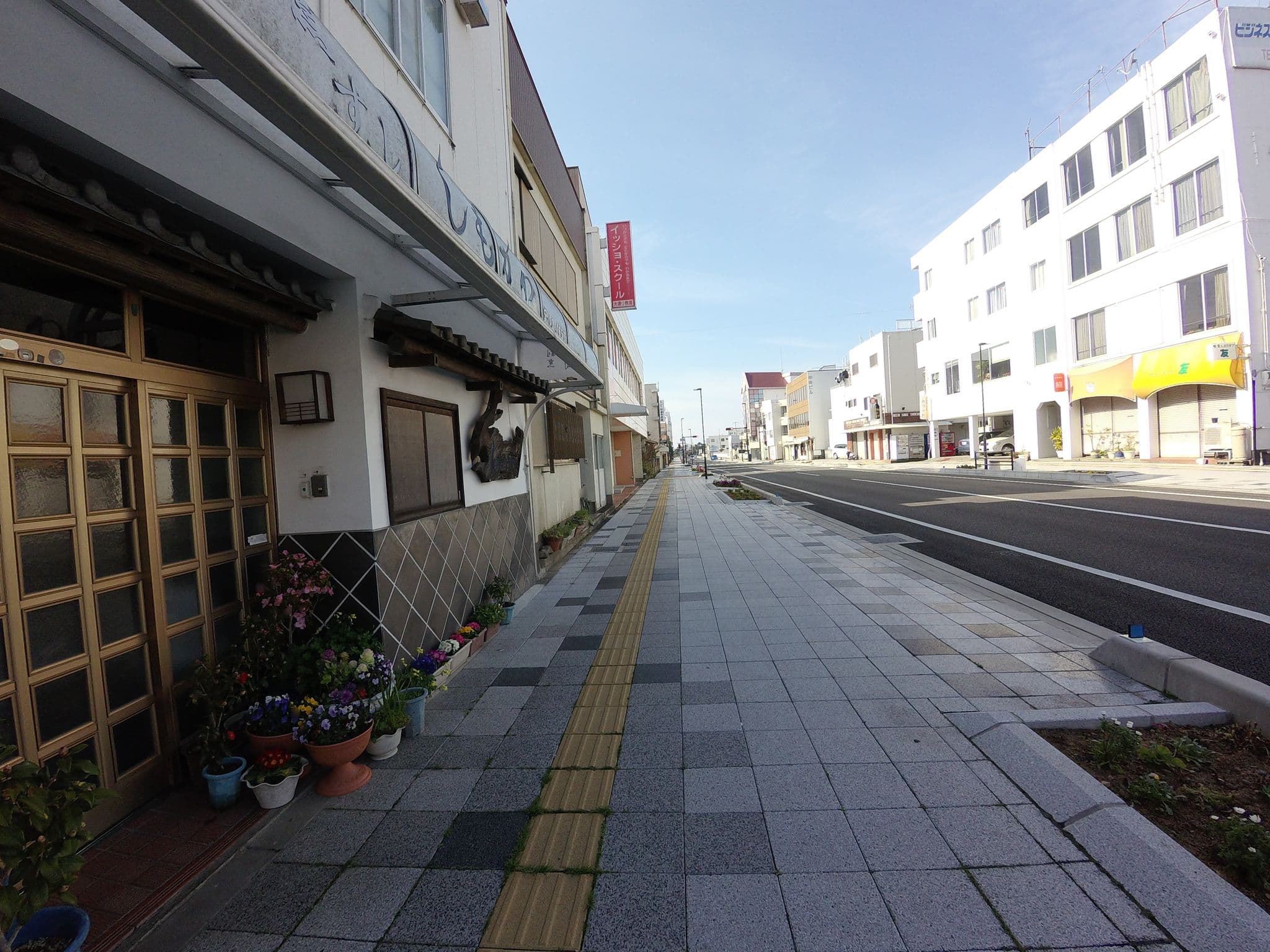 Street view near ビジネスホテル ホワイト, Tanabe — © tosseto (CC BY-SA · Mapillary)
