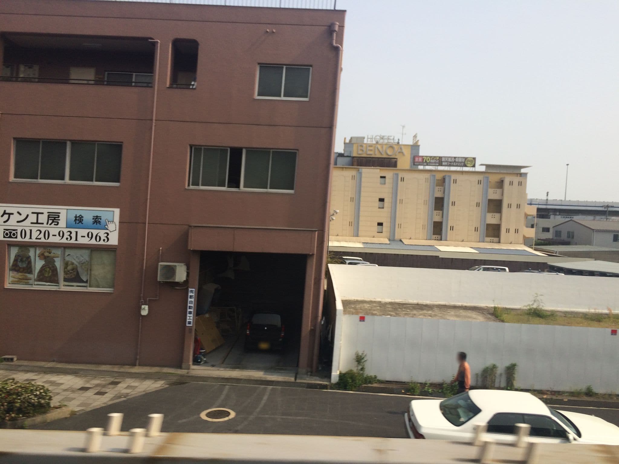 Street view near ベノア, Kobe — © shangkuanlc (CC BY-SA · Mapillary)