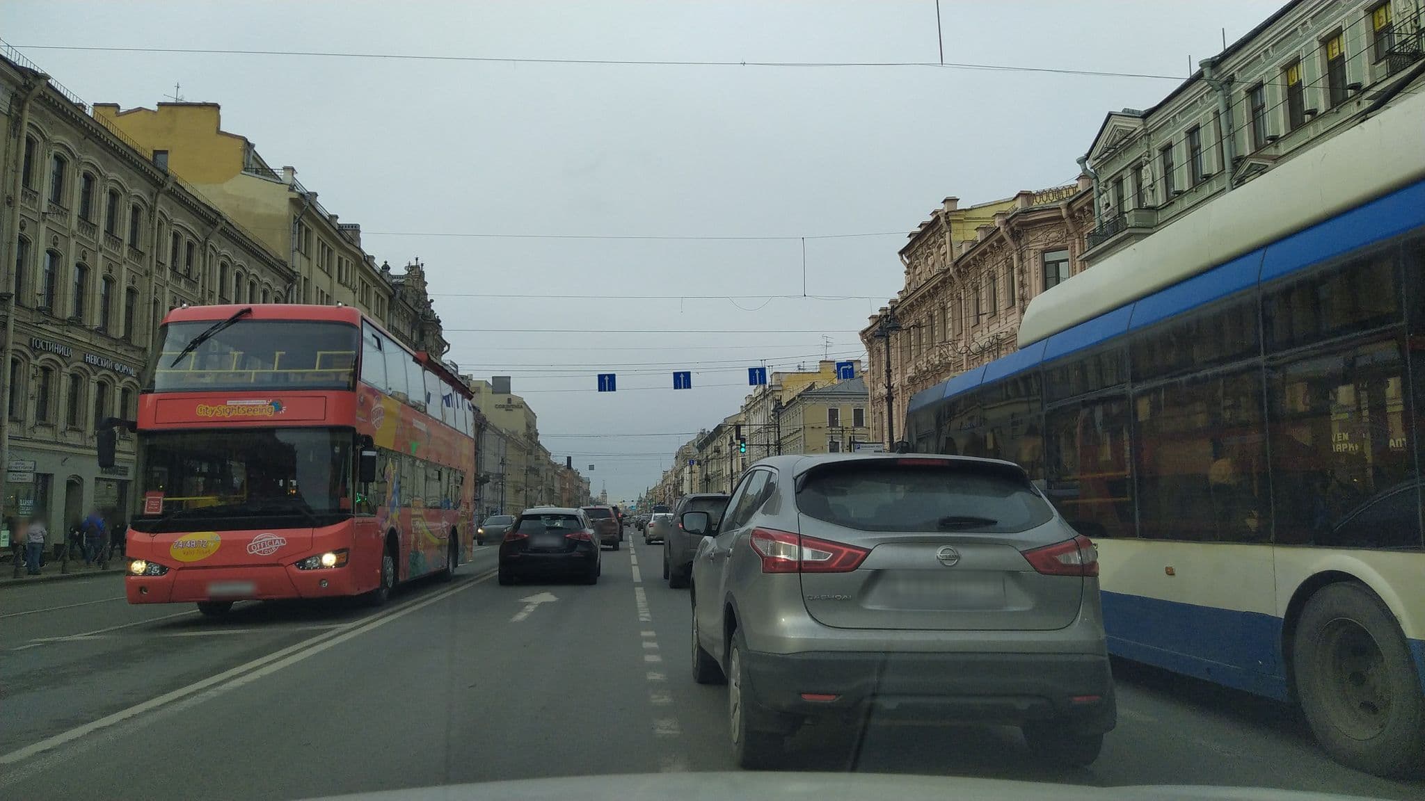 Street view near Nevskiy 98, Centralniy