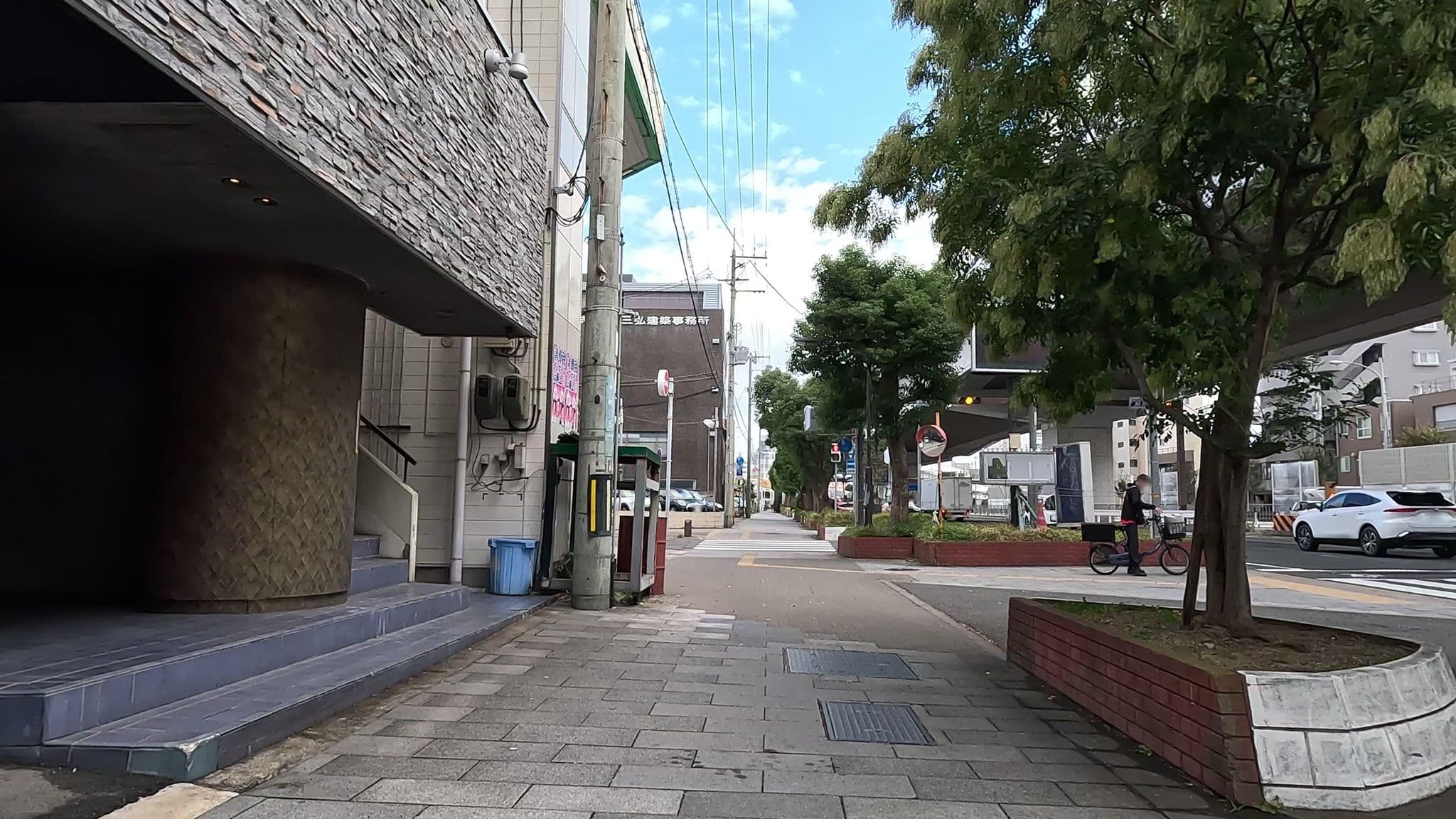 Street view near シティインニシノミヤ, Nishinomiya — © okadatsuneo (CC BY-SA · Mapillary)