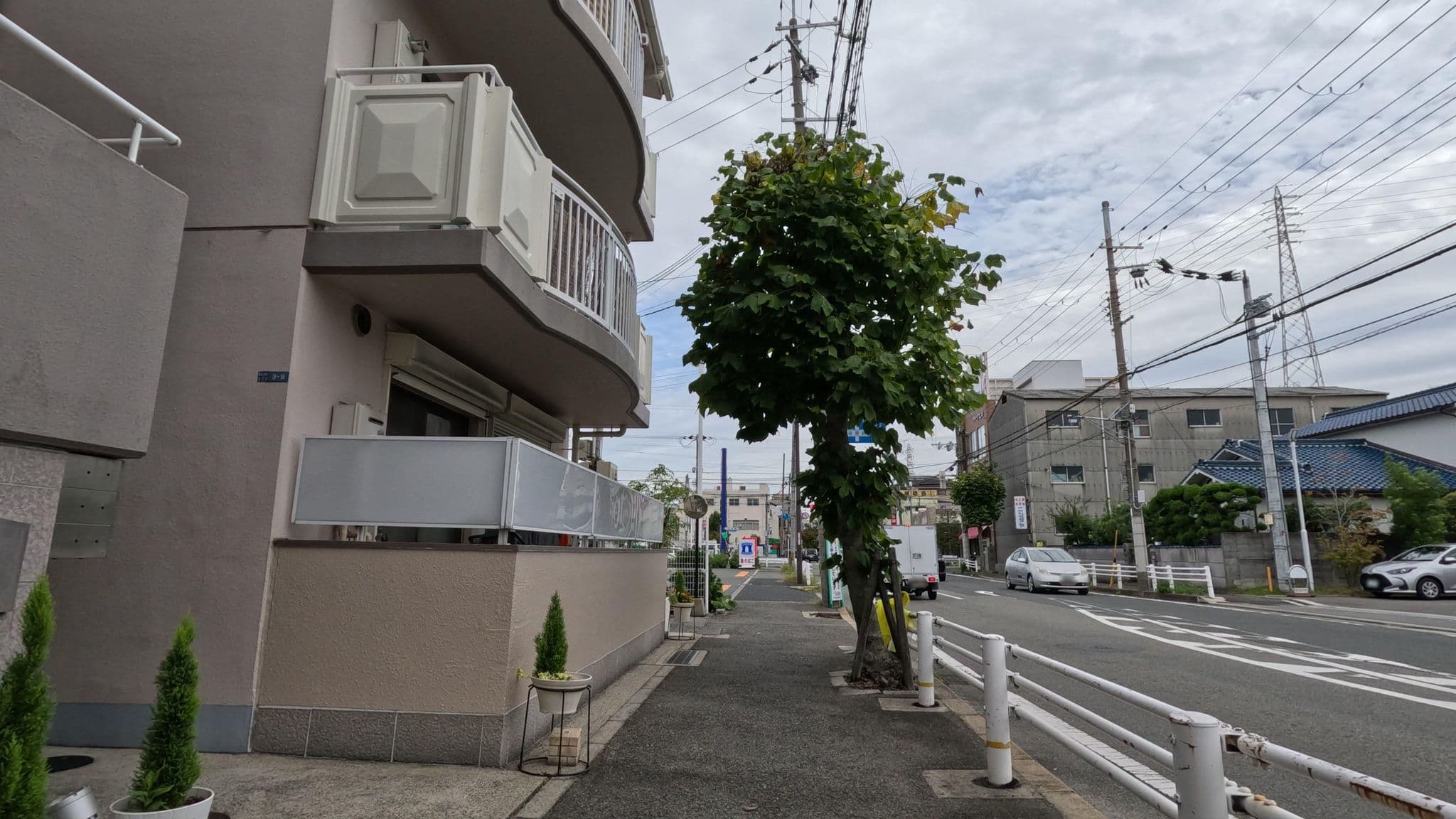 Street view near ミヨシハウス, Amagasaki — © okadatsuneo (CC BY-SA · Mapillary)