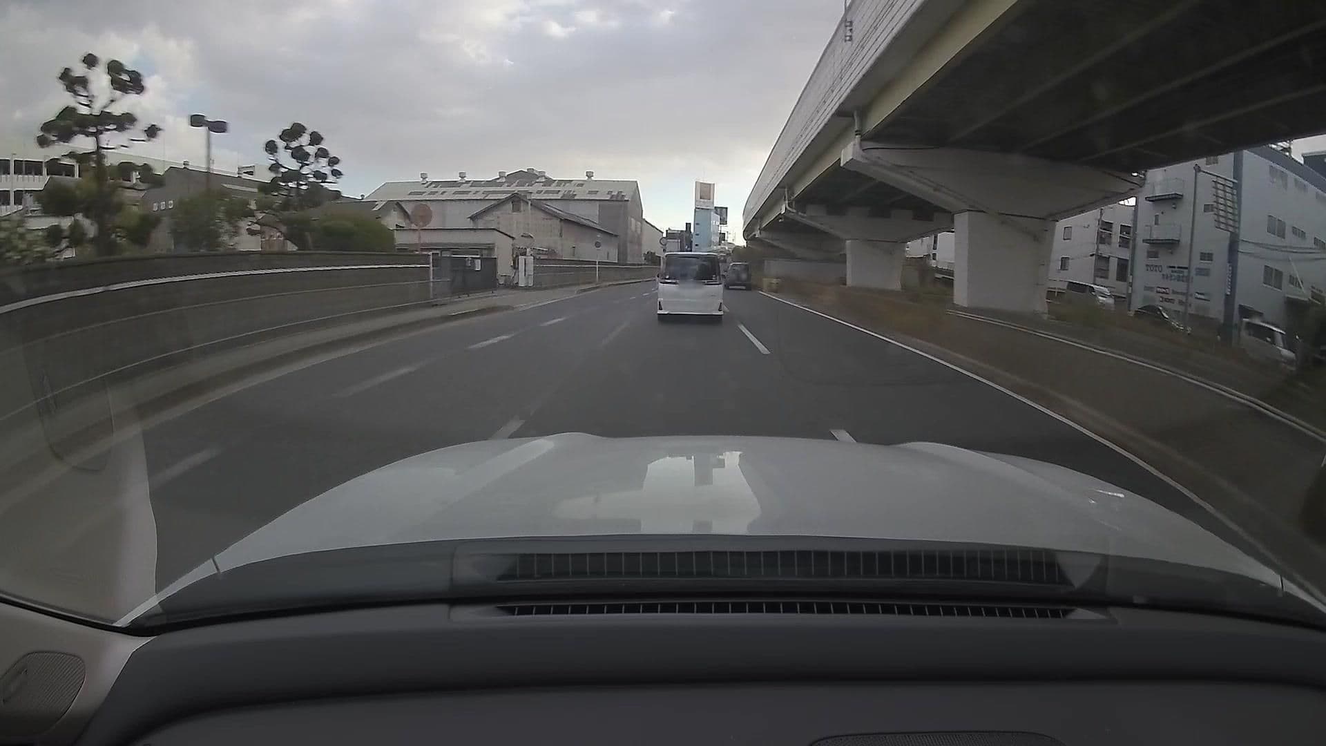 Street view near 横珍, Toyonaka — © osapon (CC BY-SA · Mapillary)