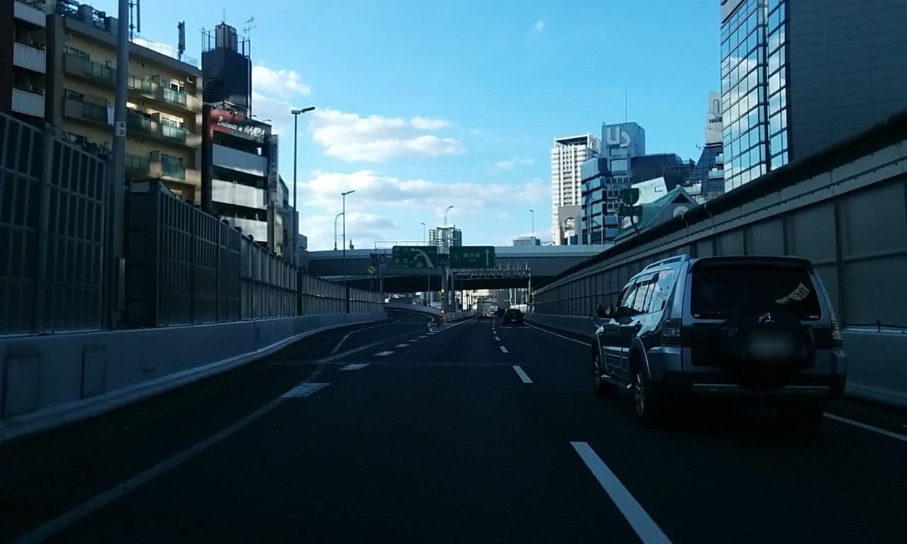 Street view near ホテル ルトゥール 難波, Tsumori — © yasunari (CC BY-SA · Mapillary)