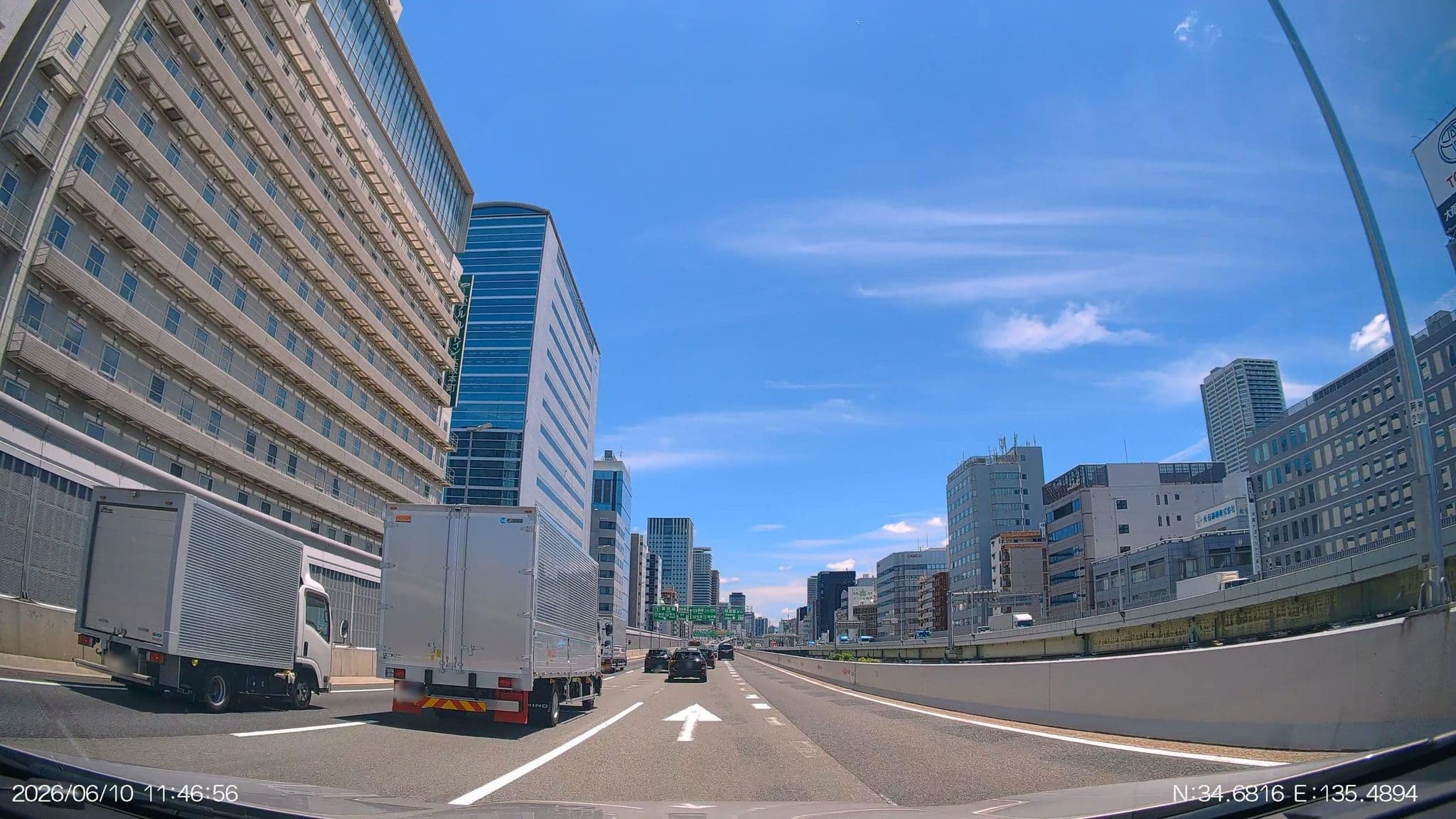 Street view near ニューオリエンタルホテル, Osaka — © aHS (CC BY-SA · Mapillary)