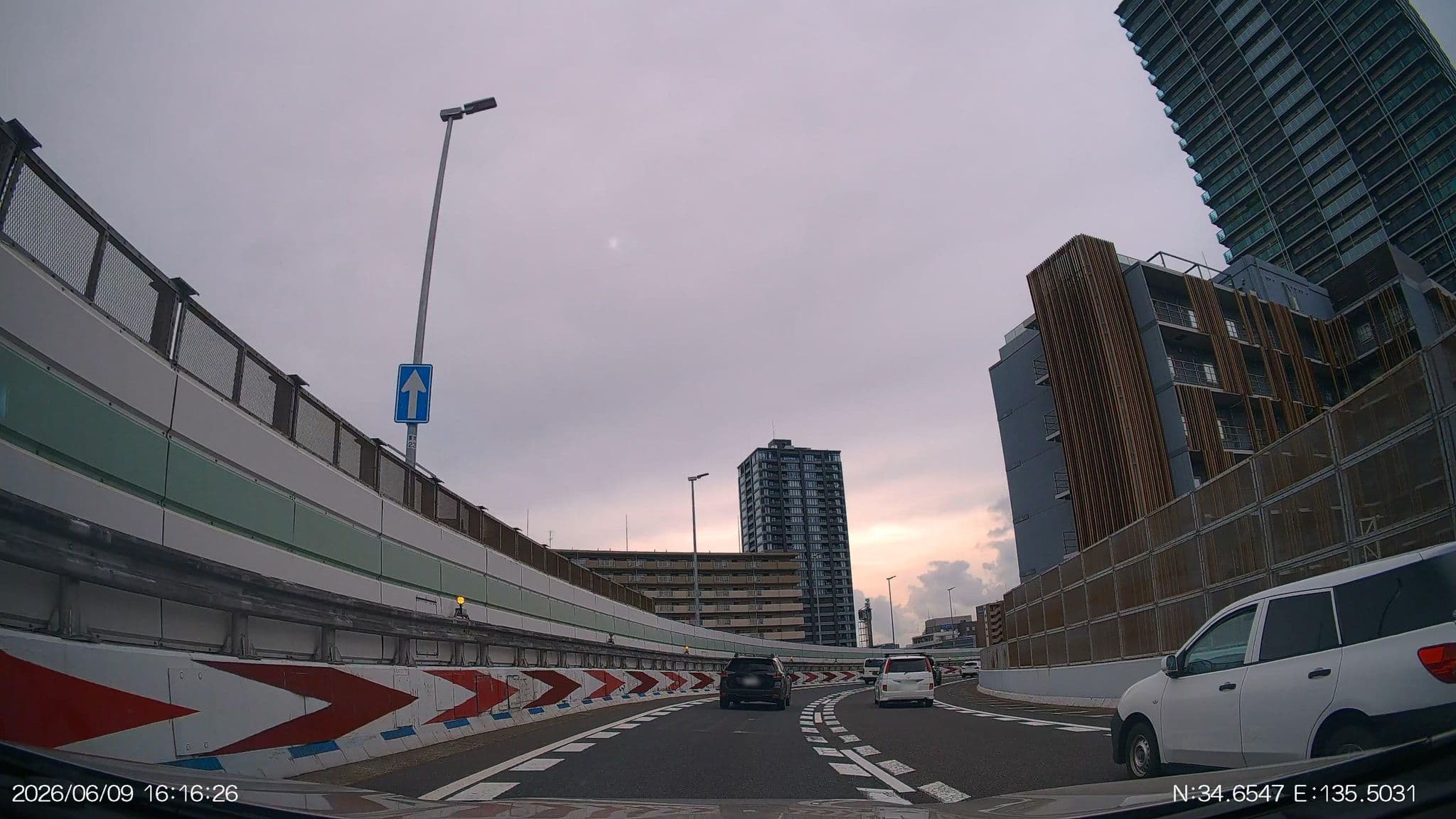 Street view near 東方ホテル, Tsumori — © aHS (CC BY-SA · Mapillary)